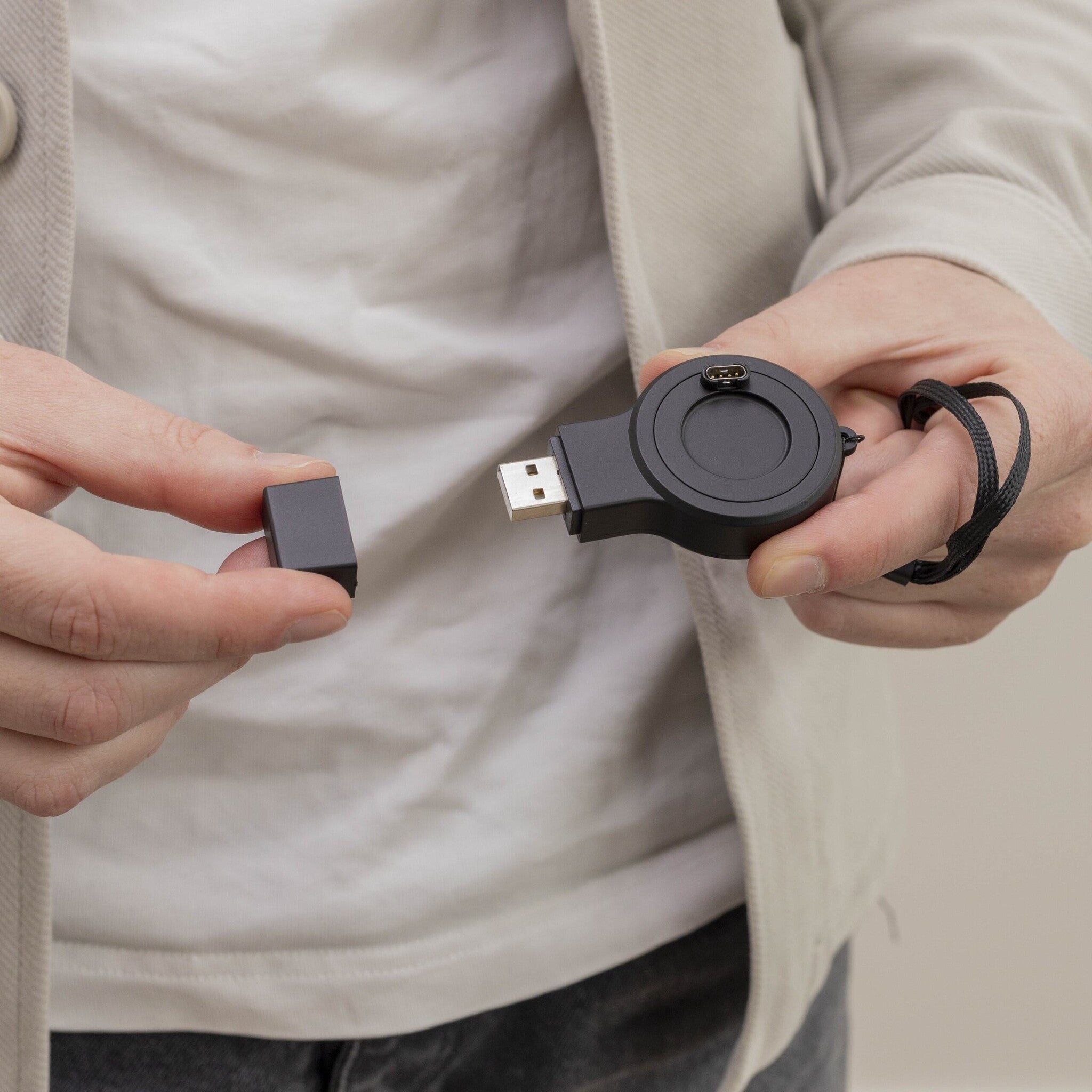 Garmin Fenix 5/6/7/8 Mini Charger (Black)