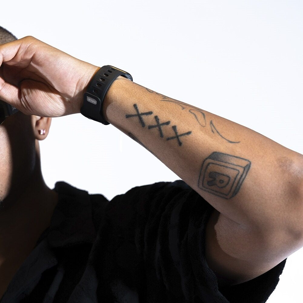 BALR. Apple Watch Outdoor Silicone Strap (Black)