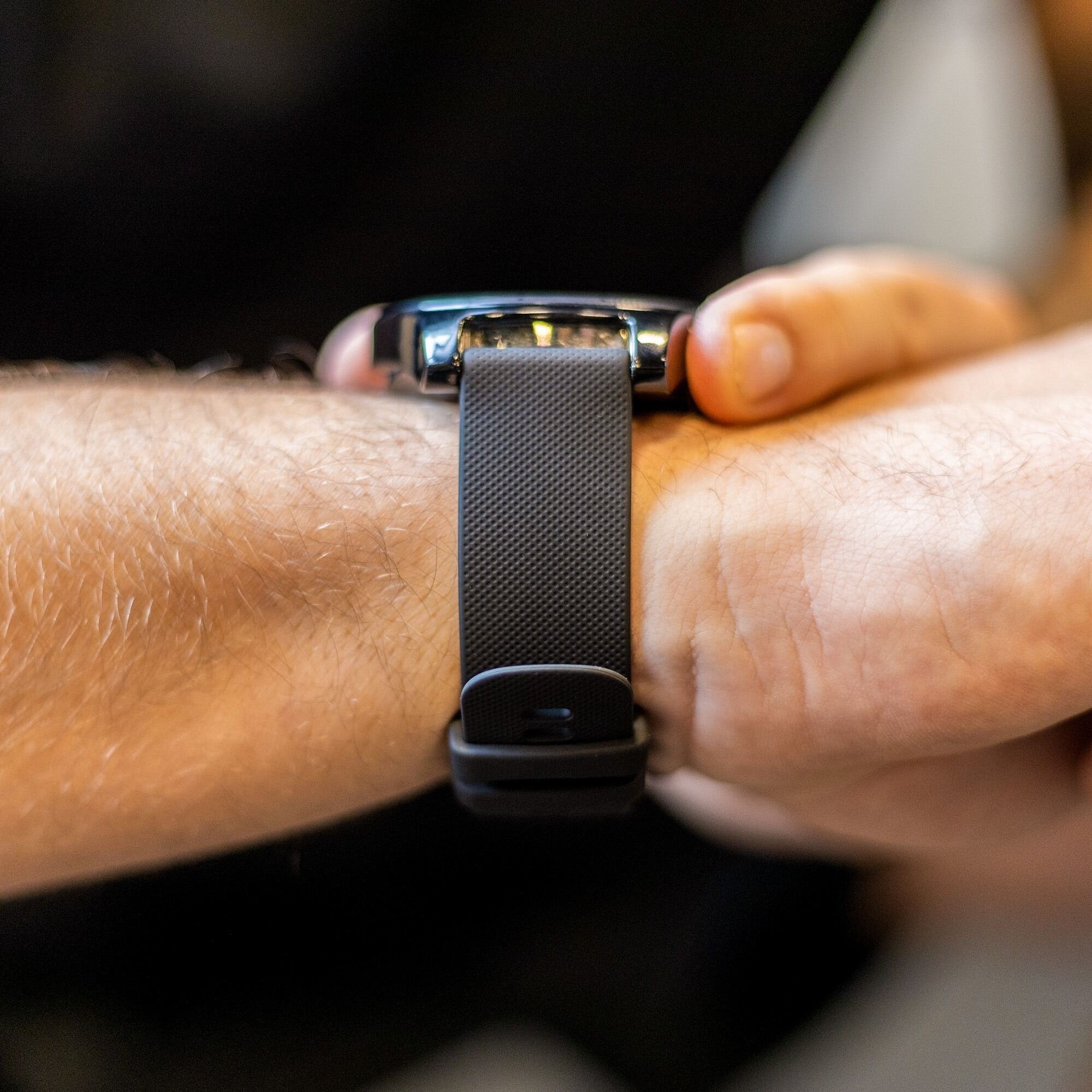 Samsung Galaxy Watch 6 Classic 43mm Premium Silicone Strap (Black)