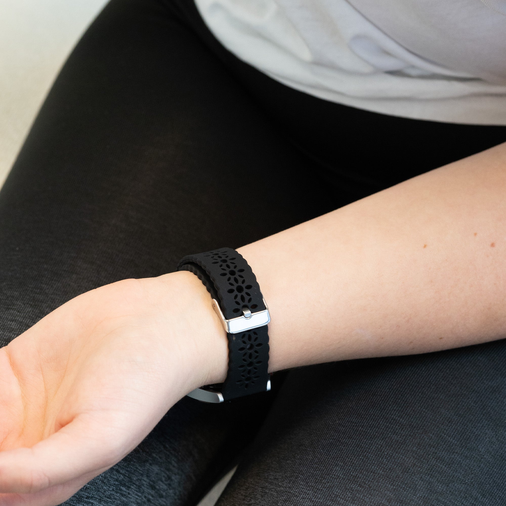 Bandz Coros Pace 2 Patterned Silicone Strap (Black)