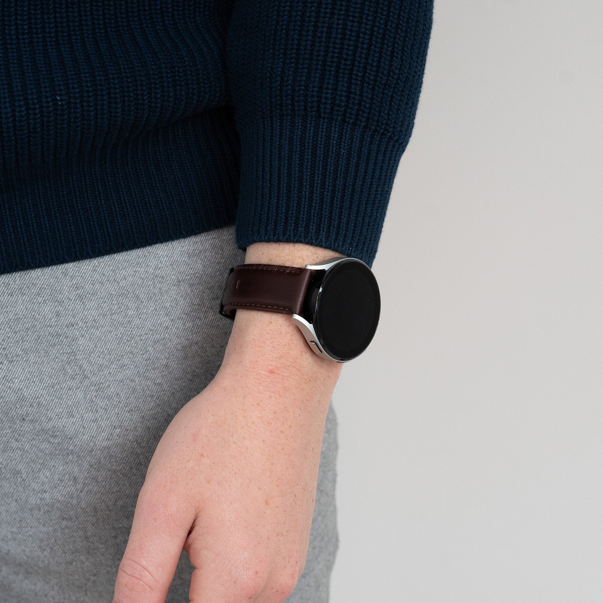 Bandz Huawei Watch GT 3 Pro 43mm Leather Strap 'Classic' (Dark Brown)