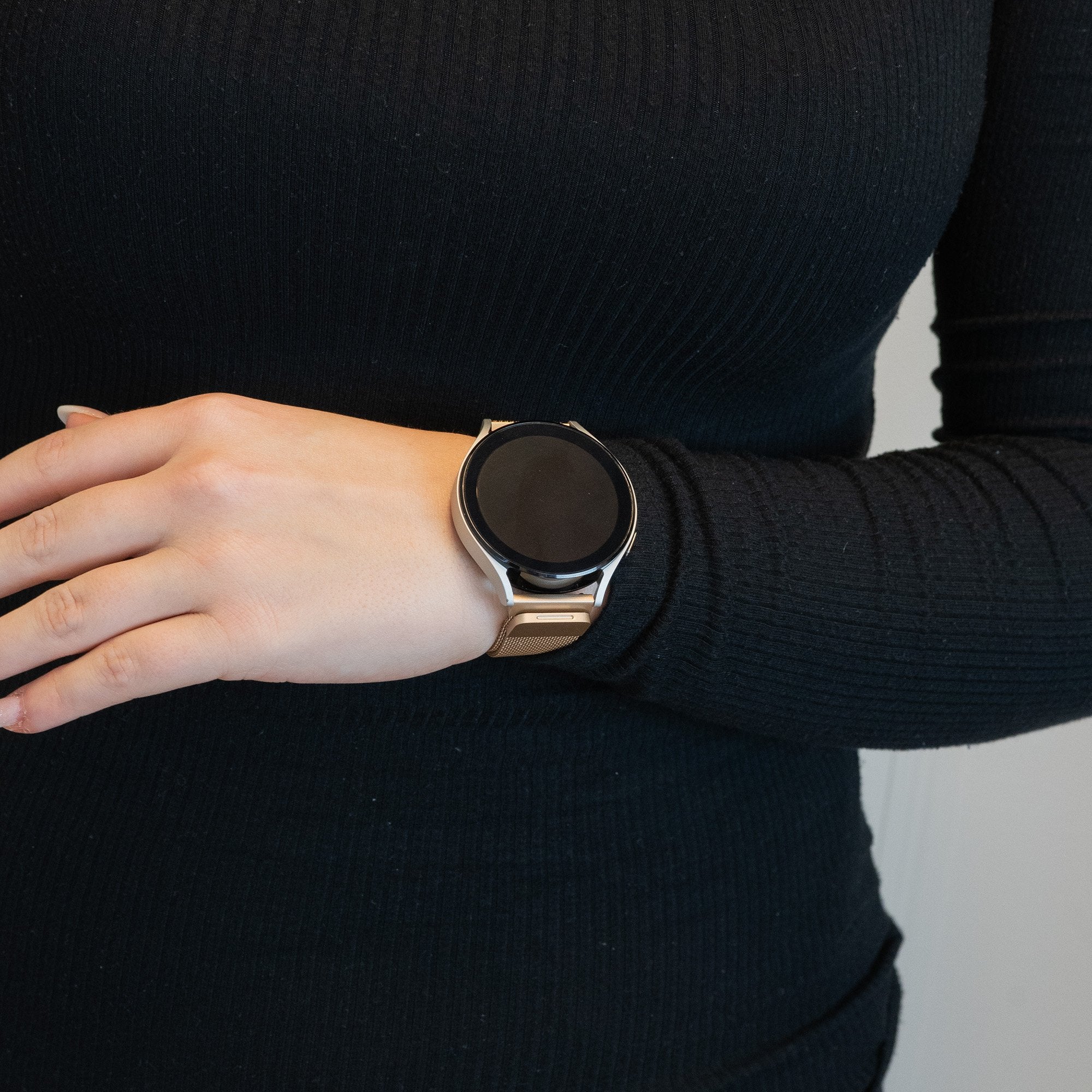 Bandz Garmin Vivomove Sport Milanese Loop Strap (Champagne Gold)