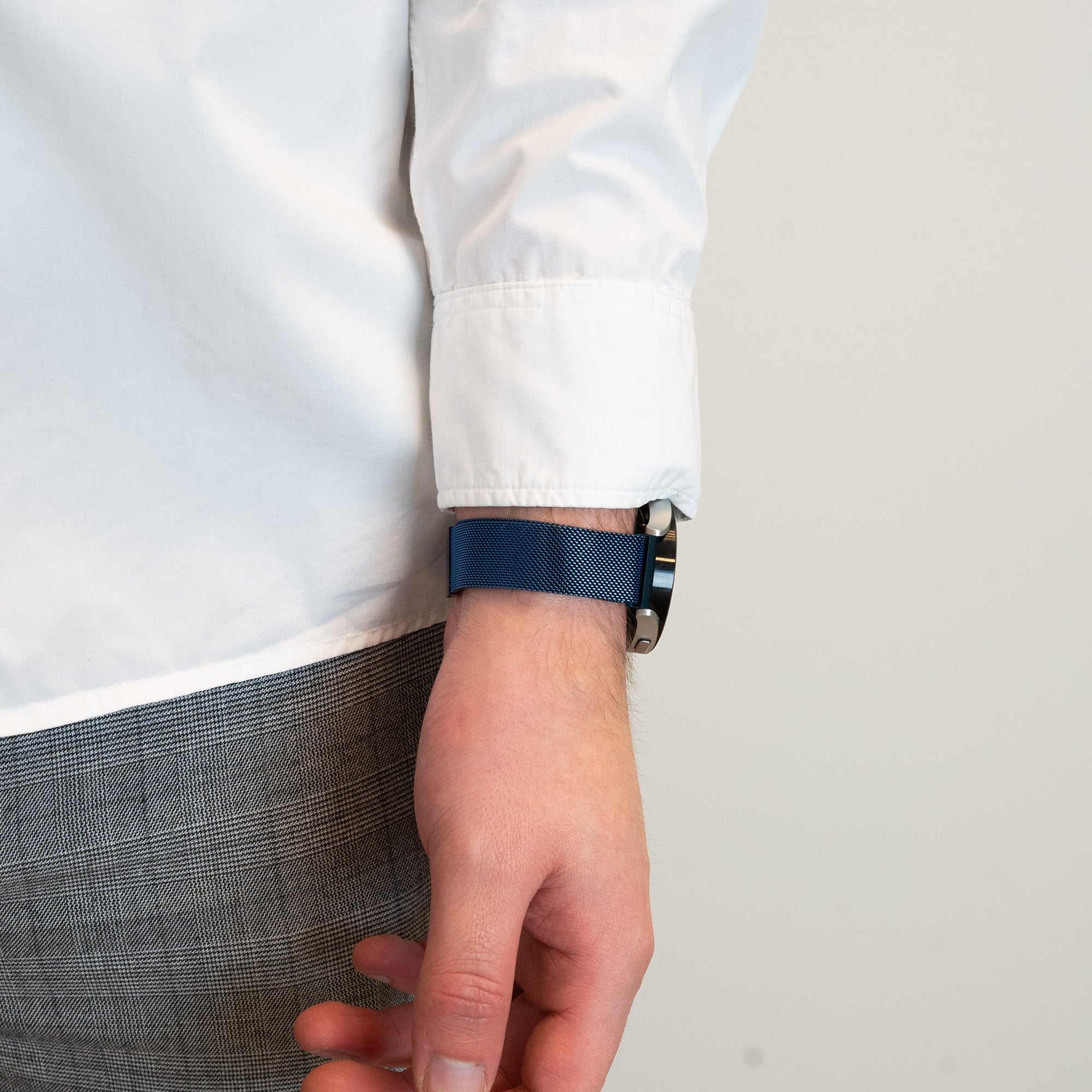 Bandz Garmin Vivomove HR Milanese Loop Strap (Blue)