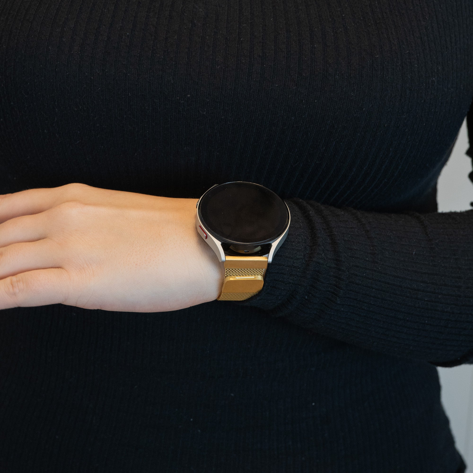 Bandz ICE Smart 3.0 Rectangular 1.78 Milanese Loop Strap (Gold)