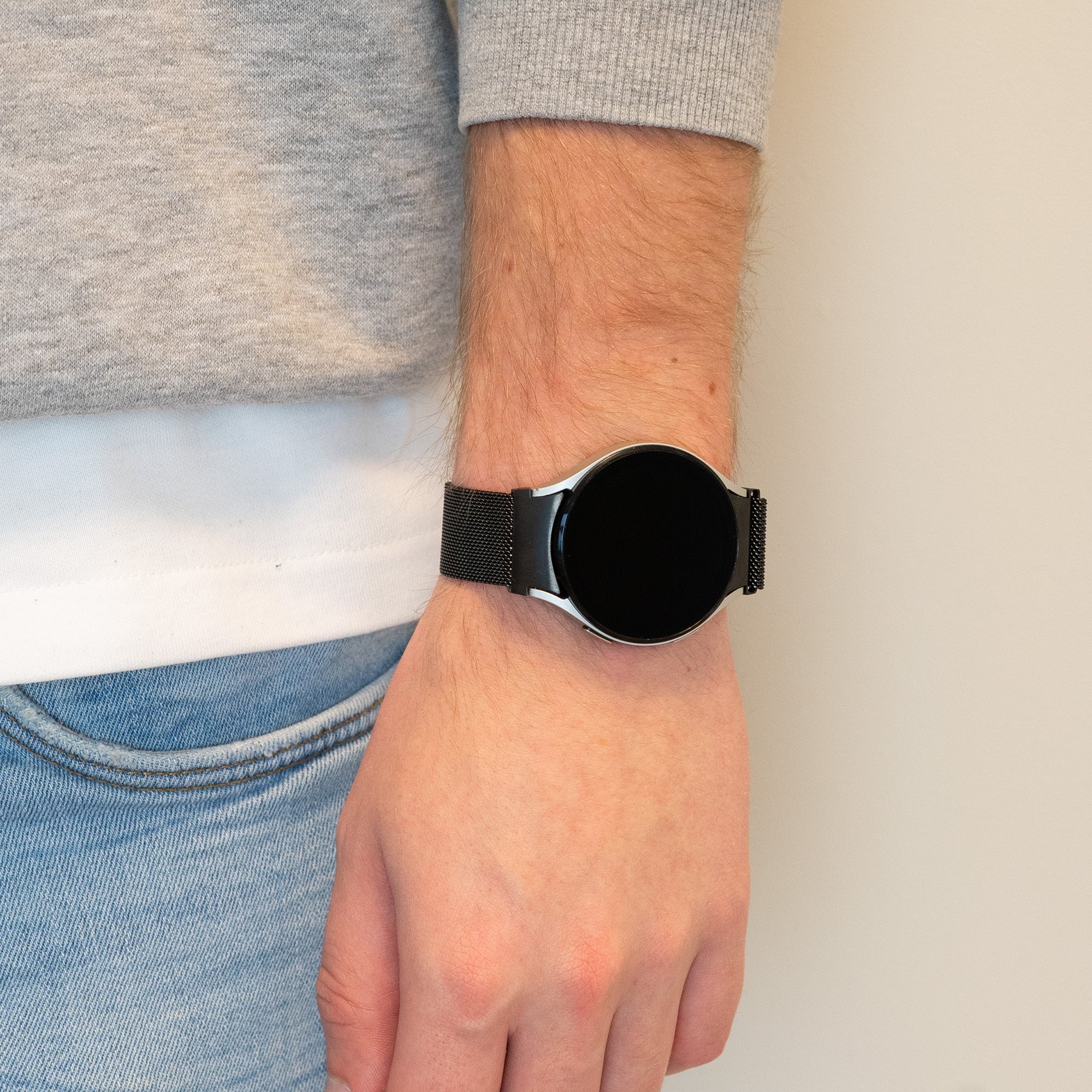 Bandz Samsung Galaxy Watch 4 40mm Milanese Loop Strap (Black)