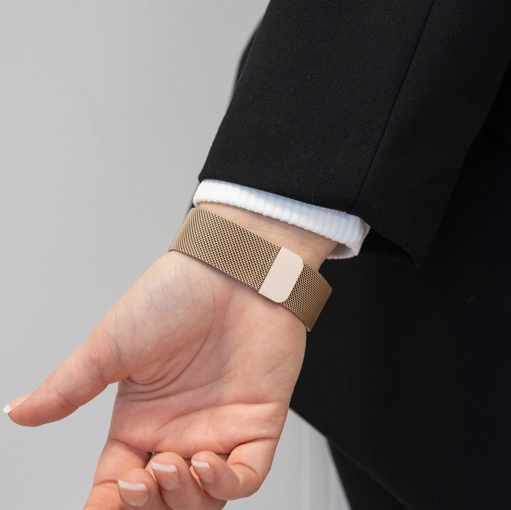 Bandz Samsung Galaxy Watch 5 - 44mm Milanese Loop Strap (Rose Gold)