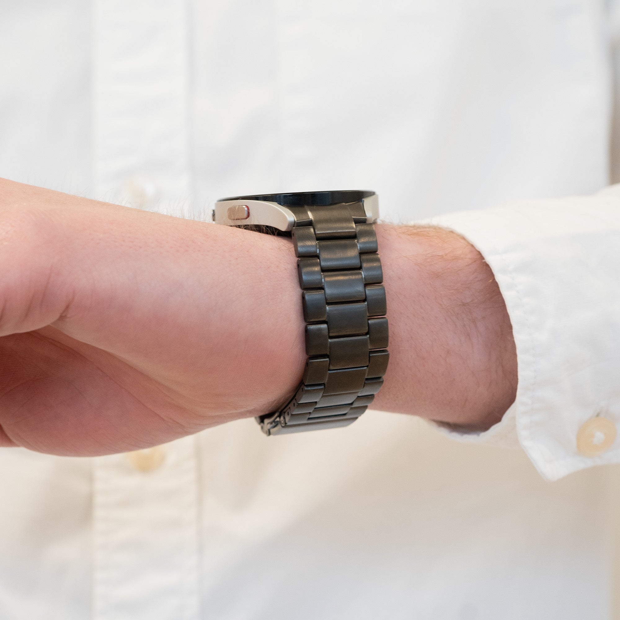 Bandz Samsung Galaxy Watch 6 - 44mm Titanium Strap 'Classic' (Graphite)