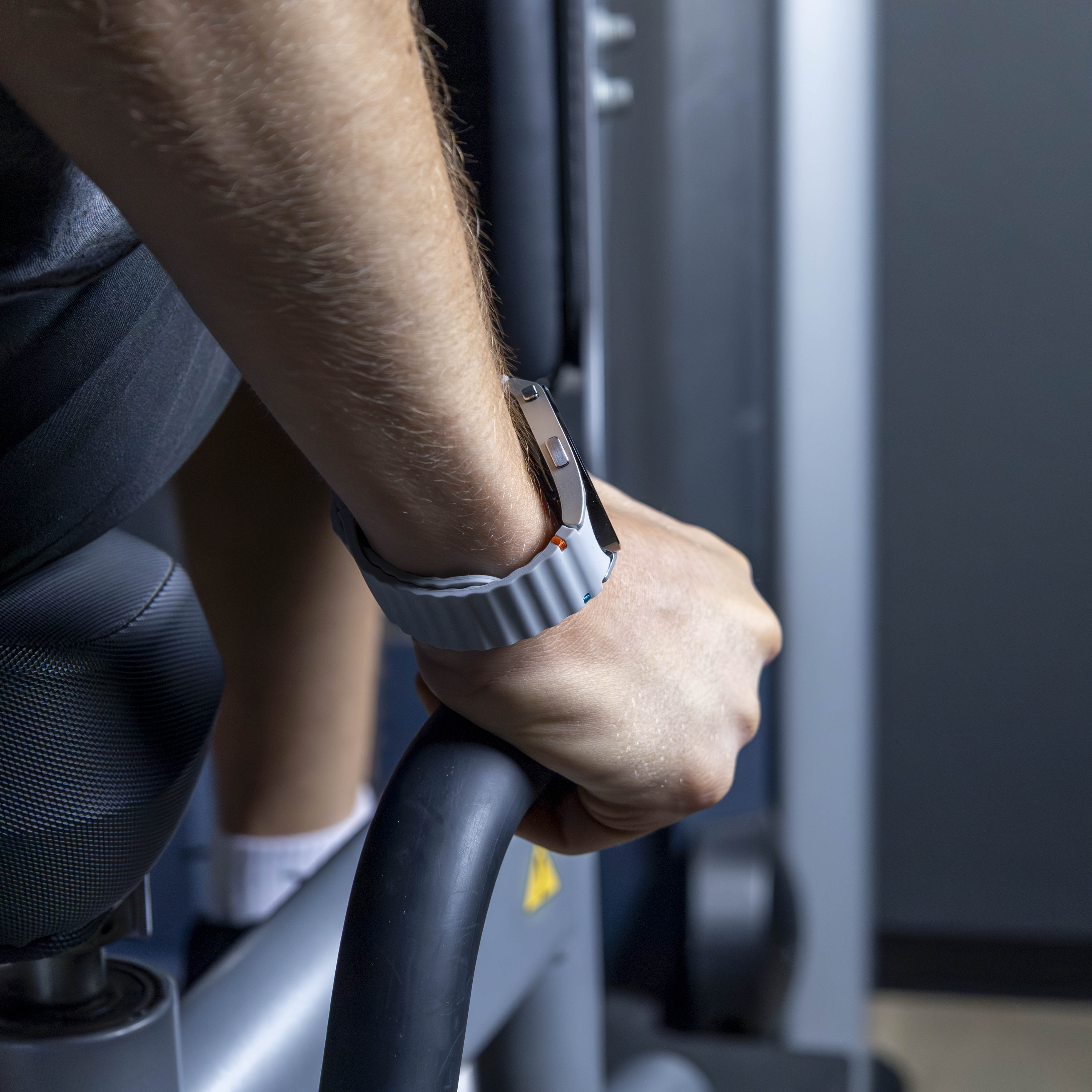 Samsung Galaxy Watch 5 44mm Wave Strap (Light Gray)