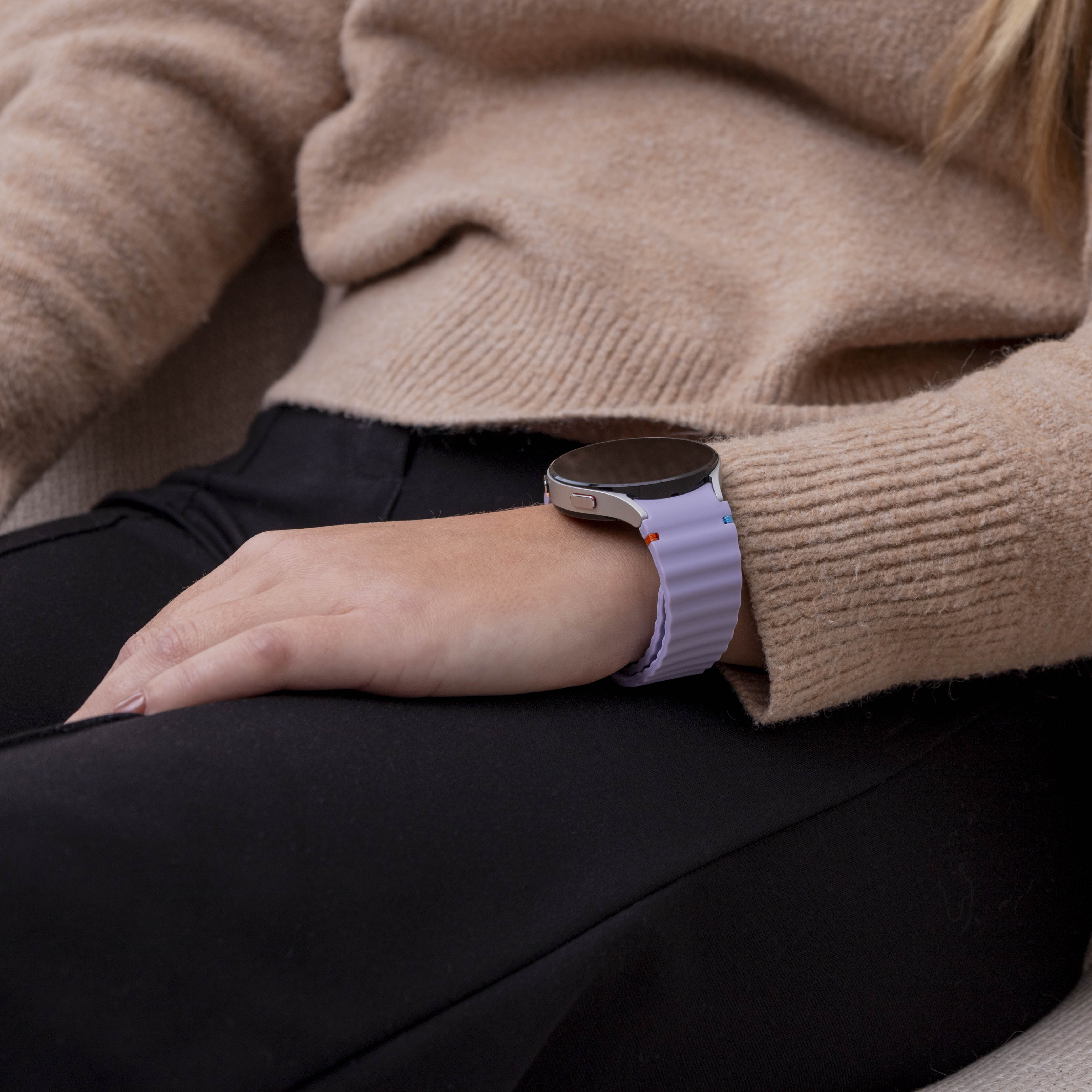 Samsung Galaxy Watch 6 40mm Wave Strap (Light Purple)