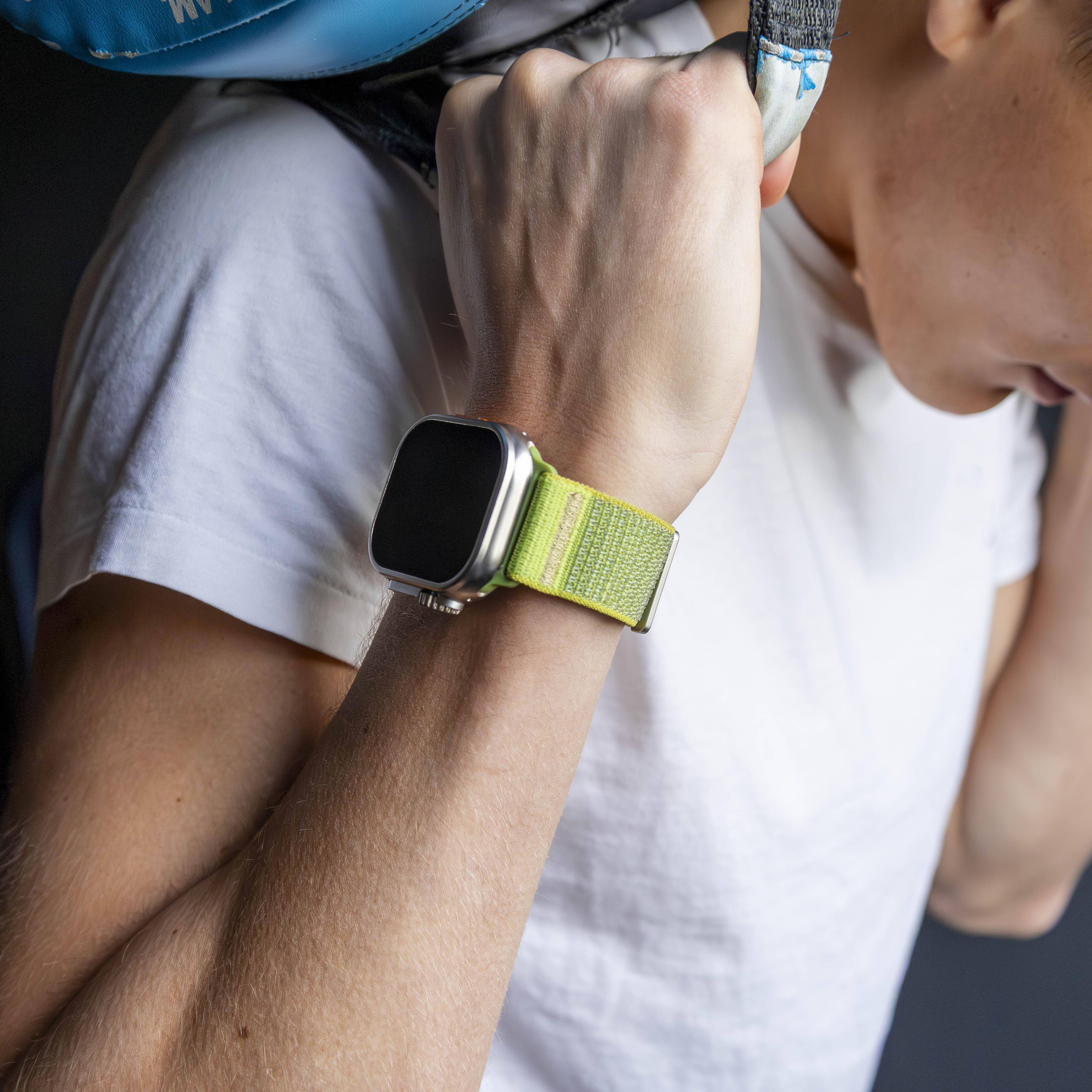 Strap-it Apple Watch Wave Nylon Strap (Field Green)