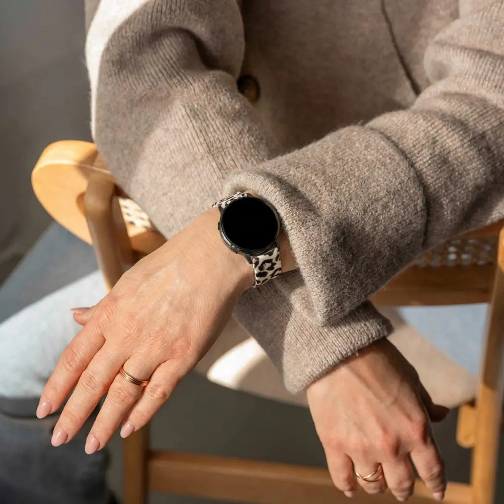 Bandz Garmin Venu 2s Silicone Strap 'Lucky Leopard'