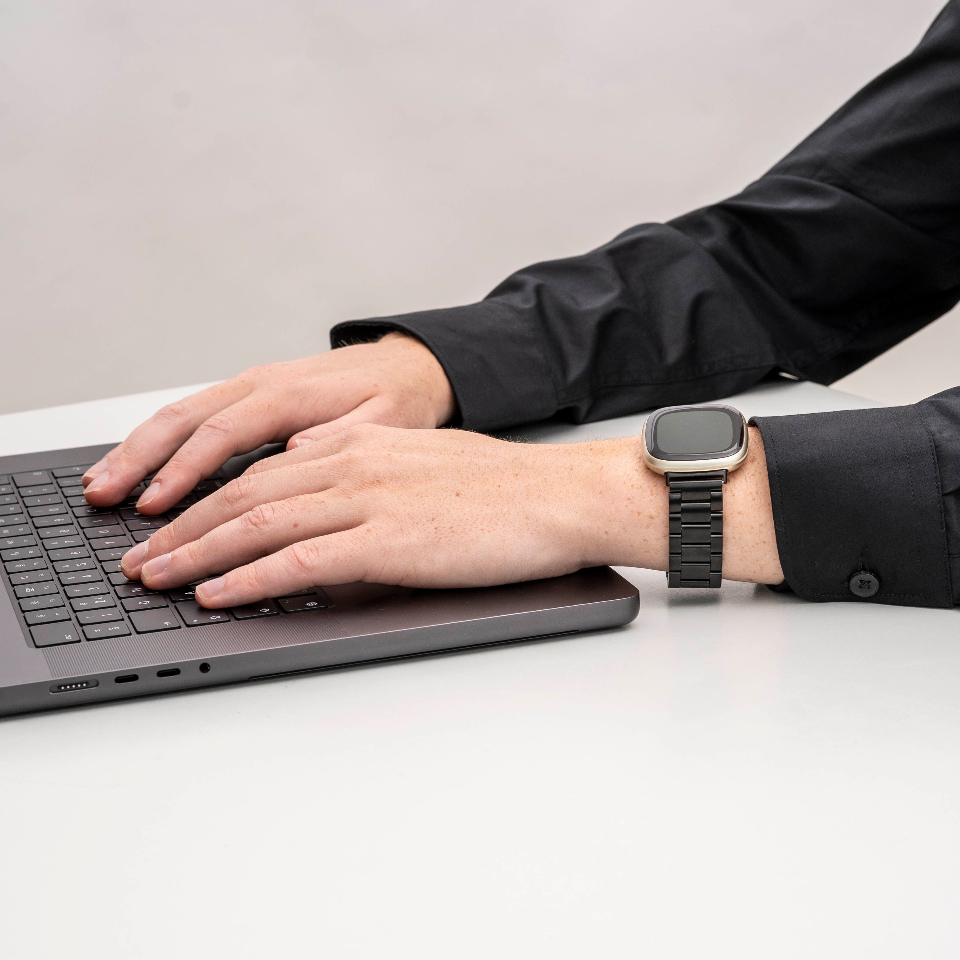 Fitbit Sense Link Strap (Black)