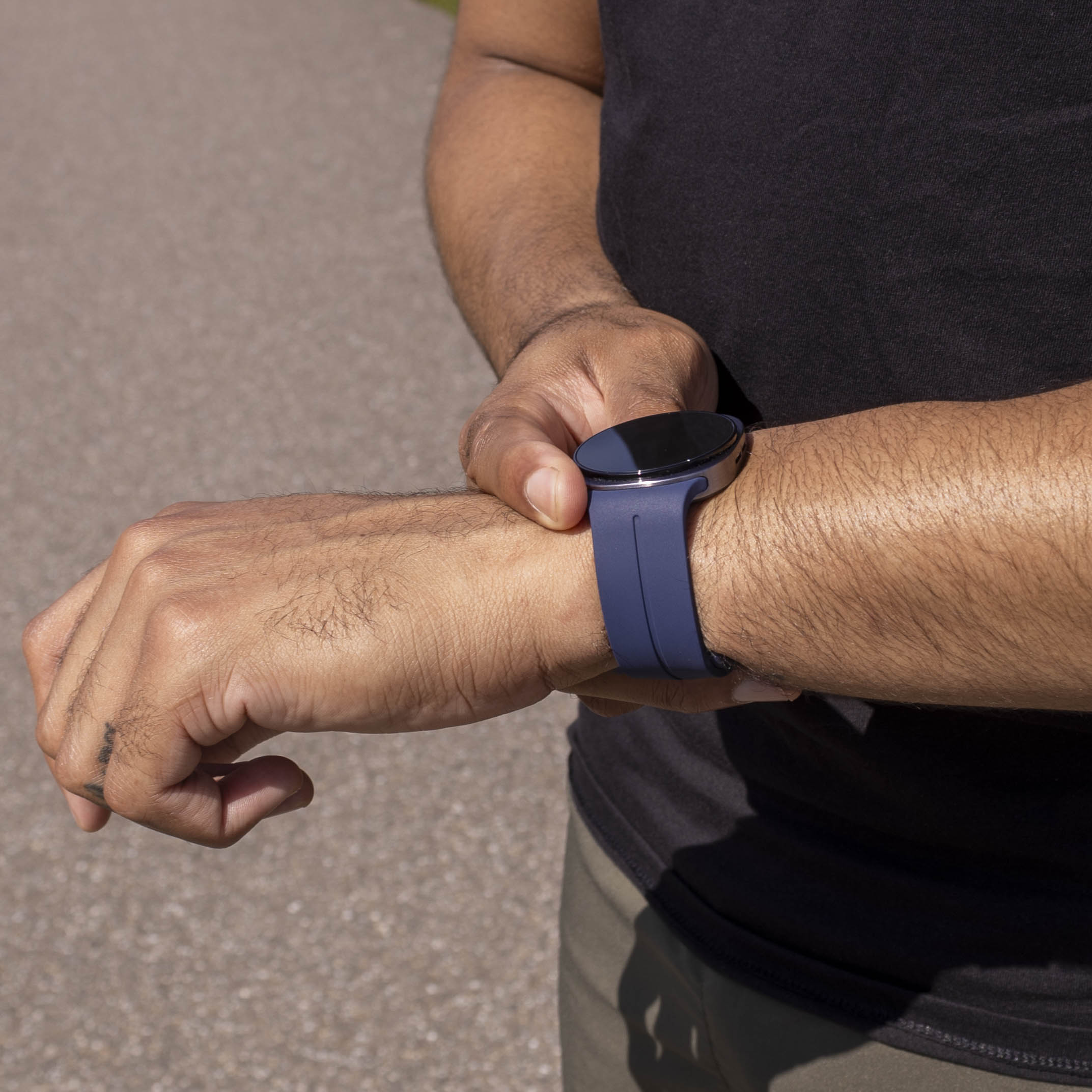 Samsung Galaxy Watch 8 - 40mm D-Buckle Silicone Strap (Dark Blue)