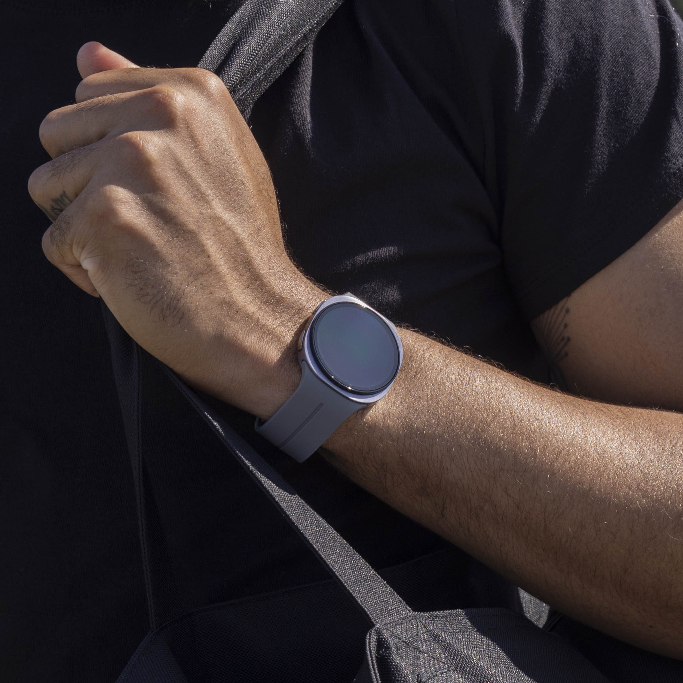 Samsung Galaxy Watch 8 - 40mm D-Buckle Silicone Strap (Dark Grey)