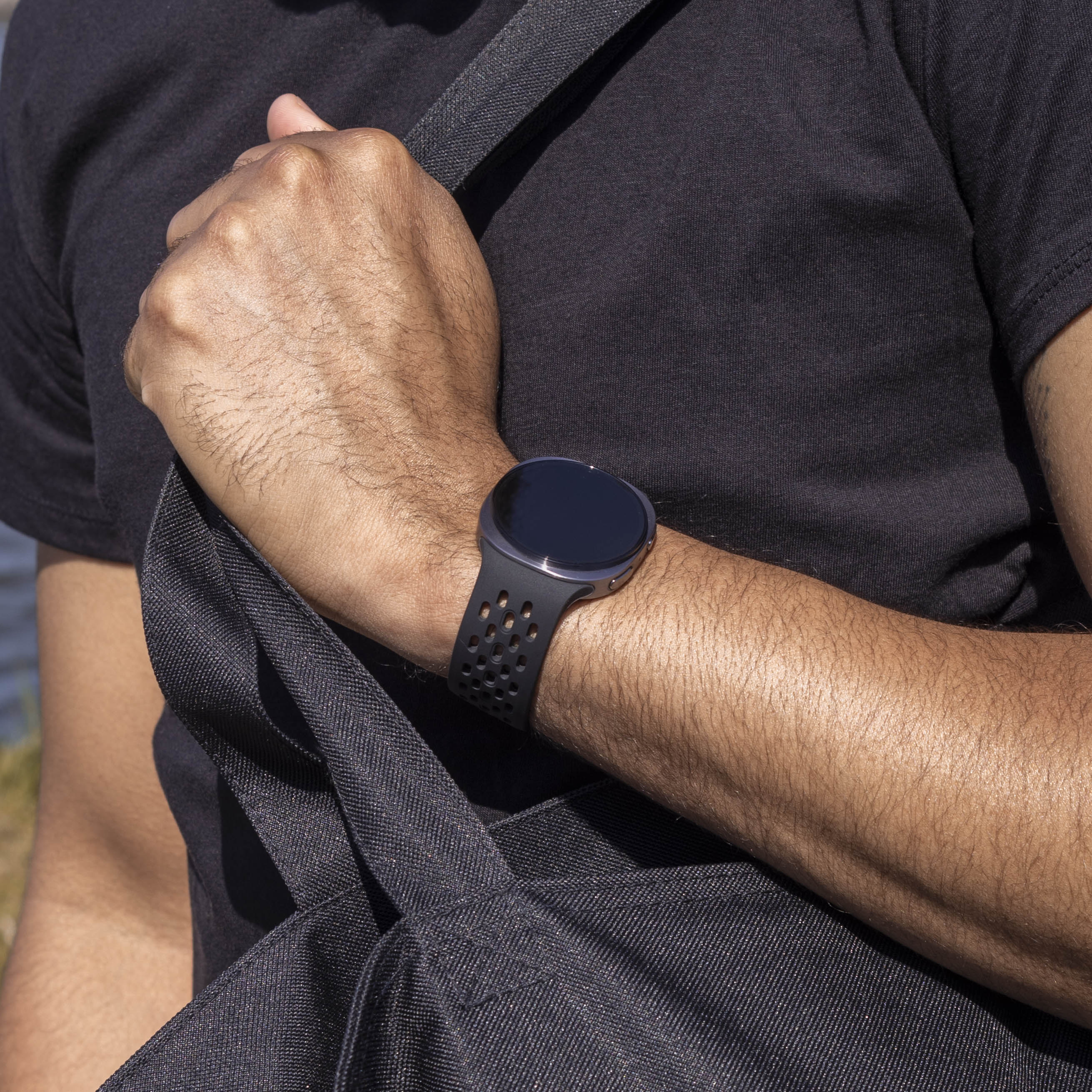 Samsung Galaxy Watch 8 - 44mm Silicone Air Strap (Black)