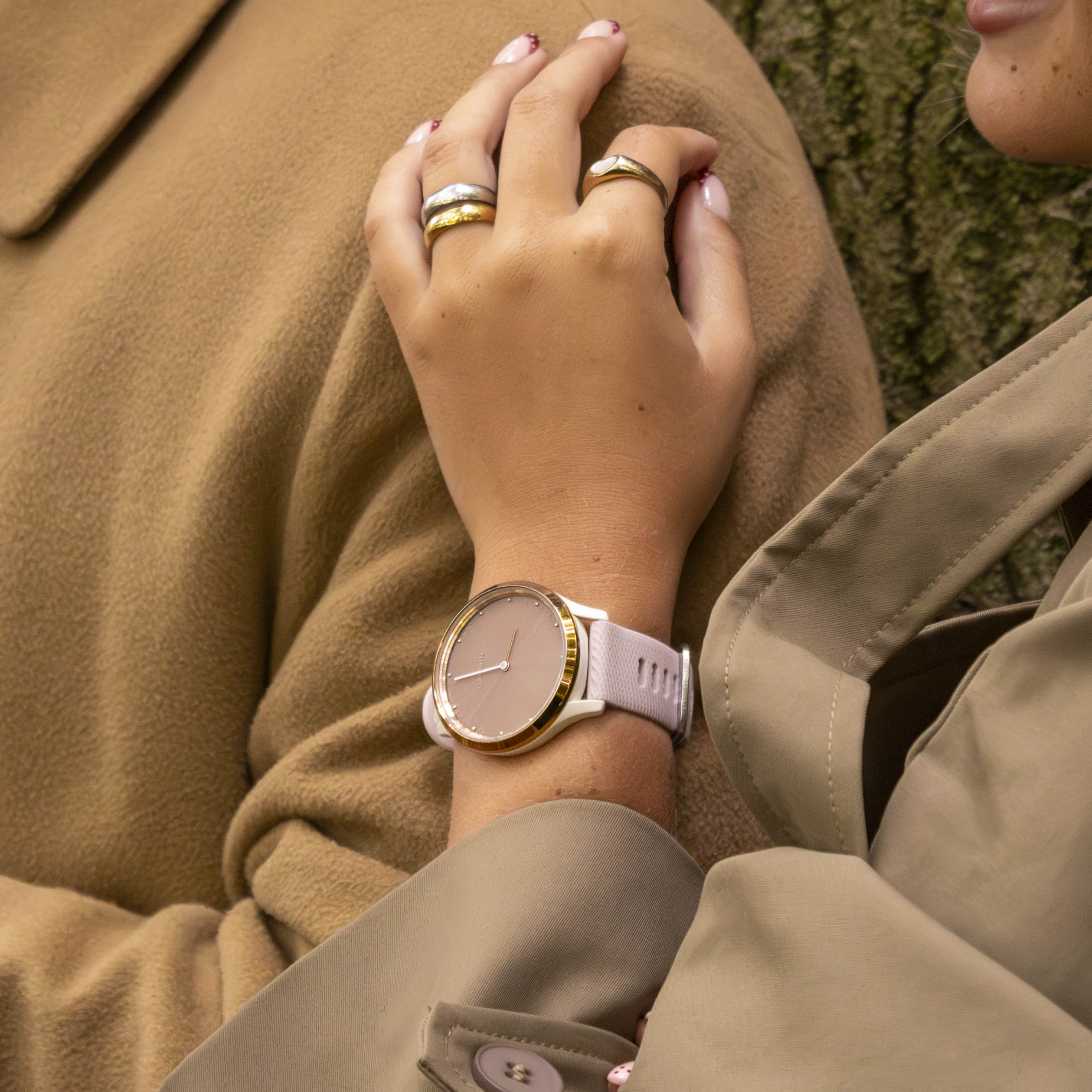 Garmin Vivomove HR Silicone Strap (Pink)