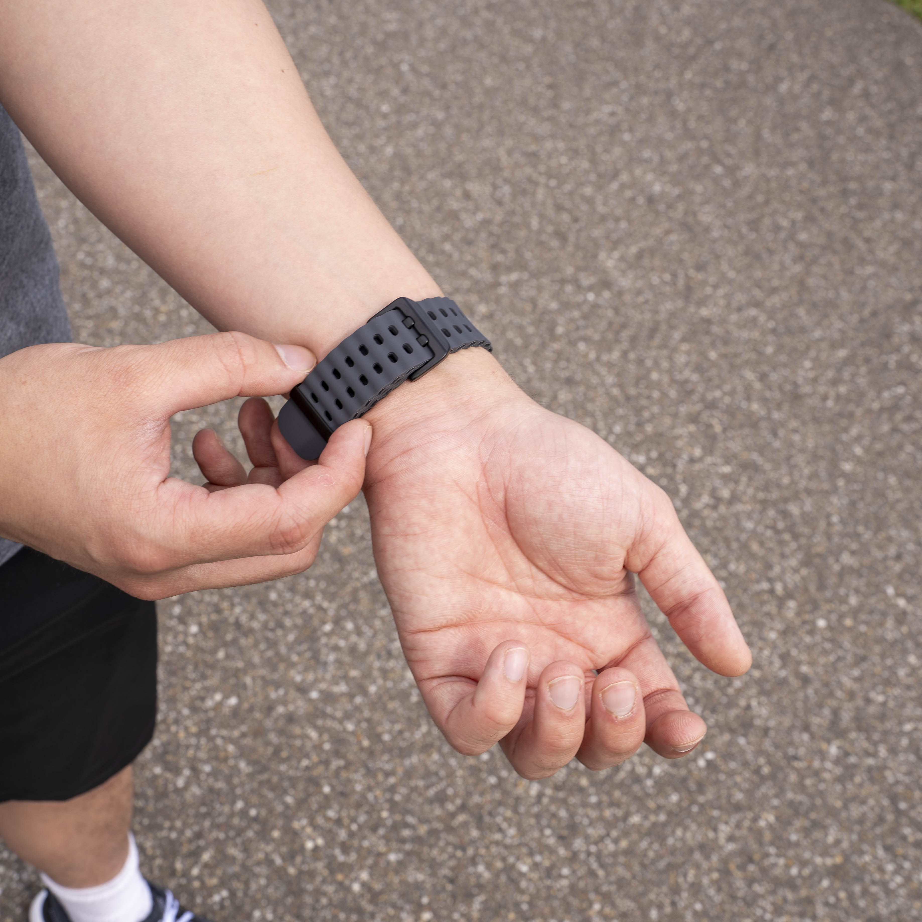 Samsung Galaxy Watch 8 - 40mm Ocean Strap (Dark Grey)
