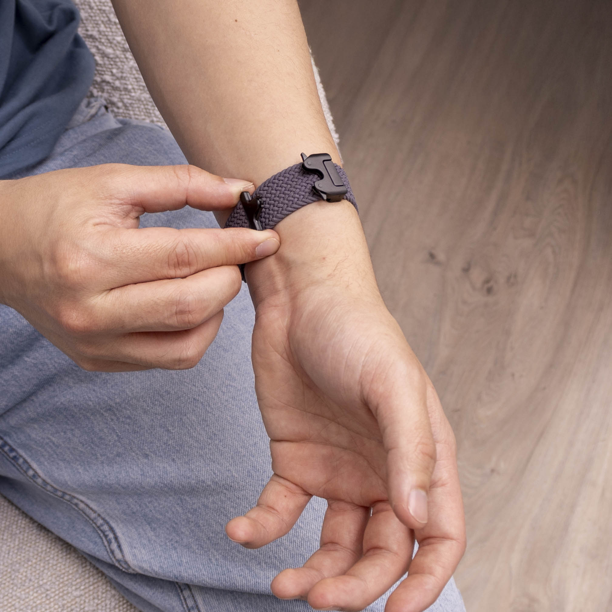 Samsung Galaxy Watch 8 - 40mm Braided Strap with P-Buckle (Dark Grey)