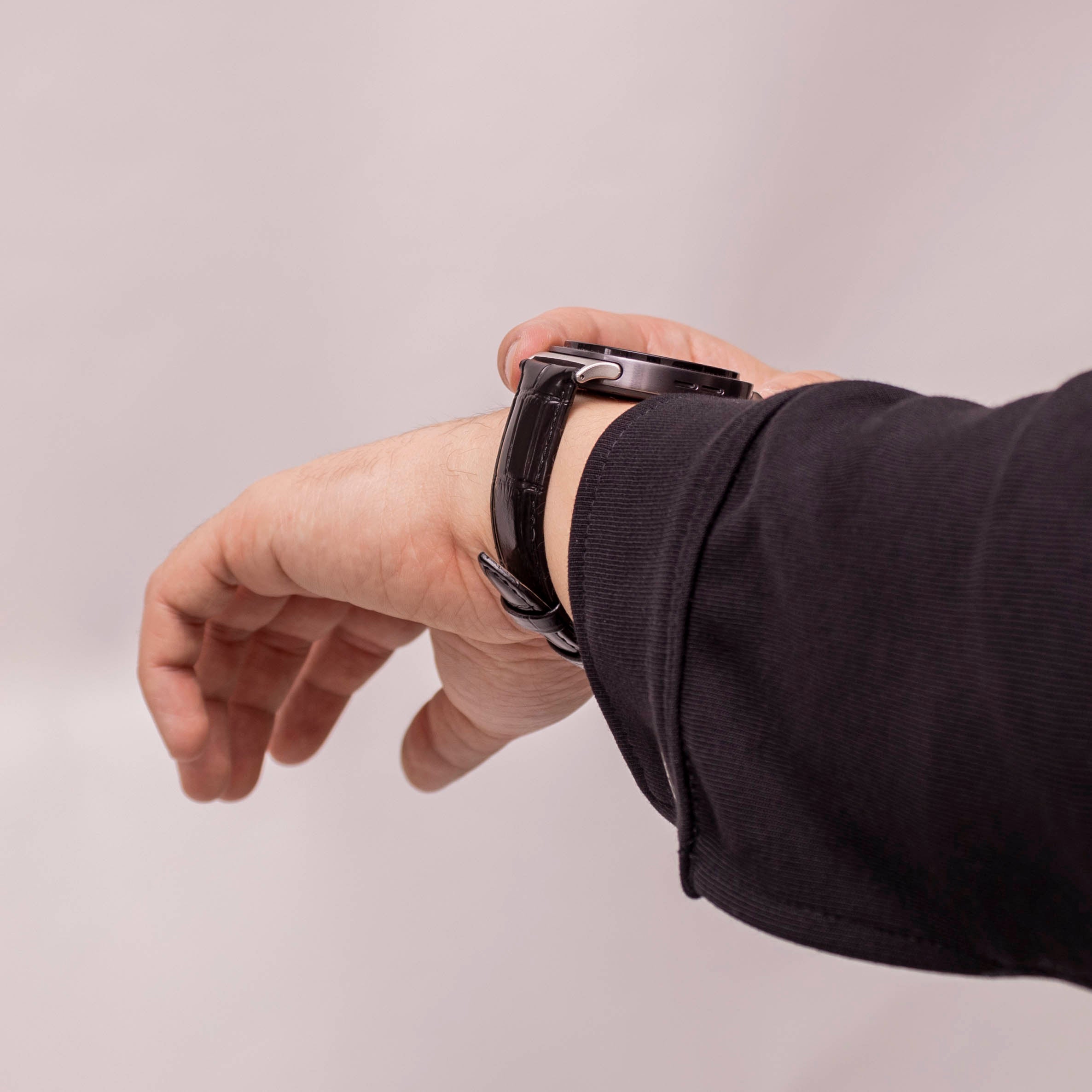 Samsung Galaxy Watch 8 - 40mm Leather Crocodile Strap (Black)