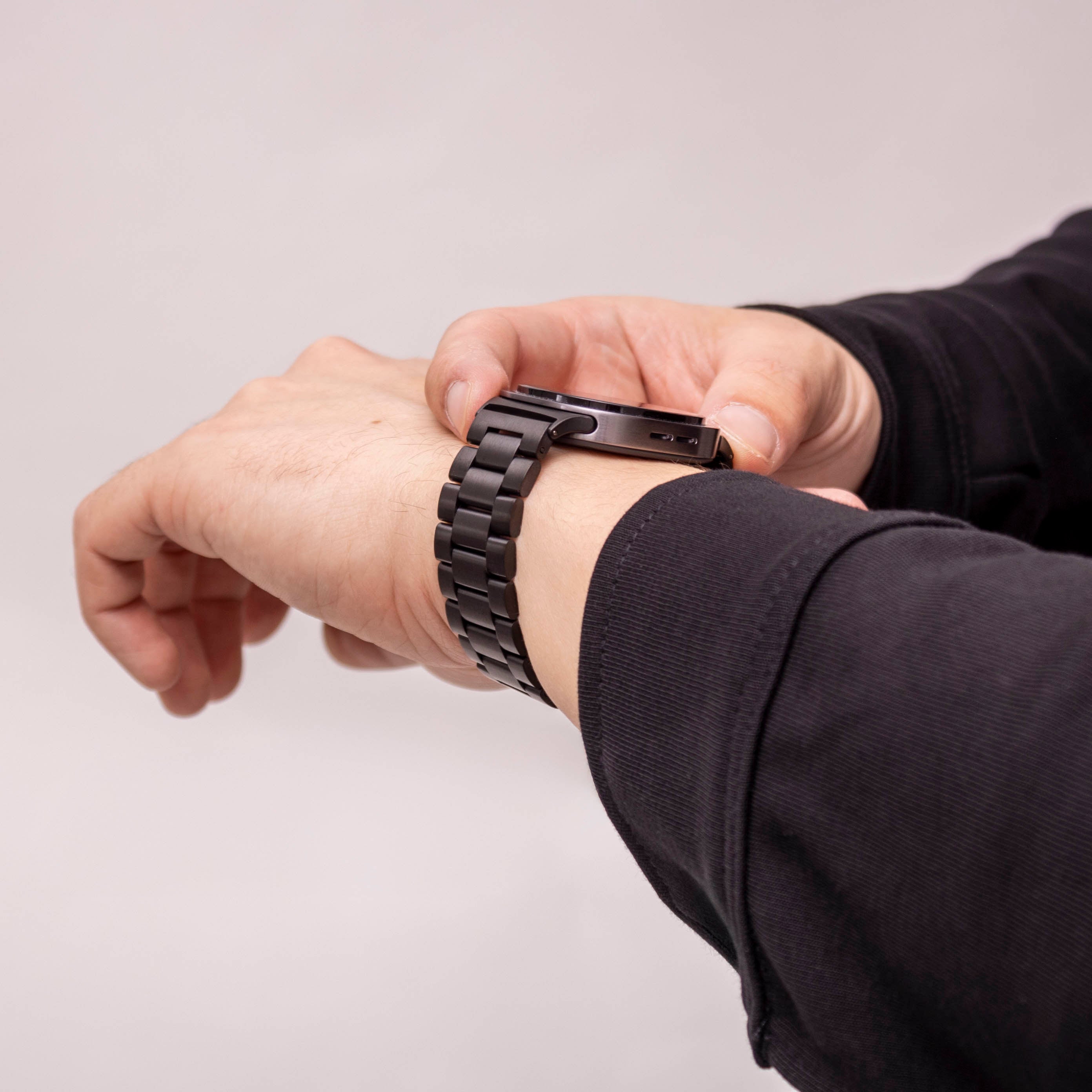 Bandz Samsung Galaxy Watch 8 - 44mm Steel Strap 'Classic' (Black)