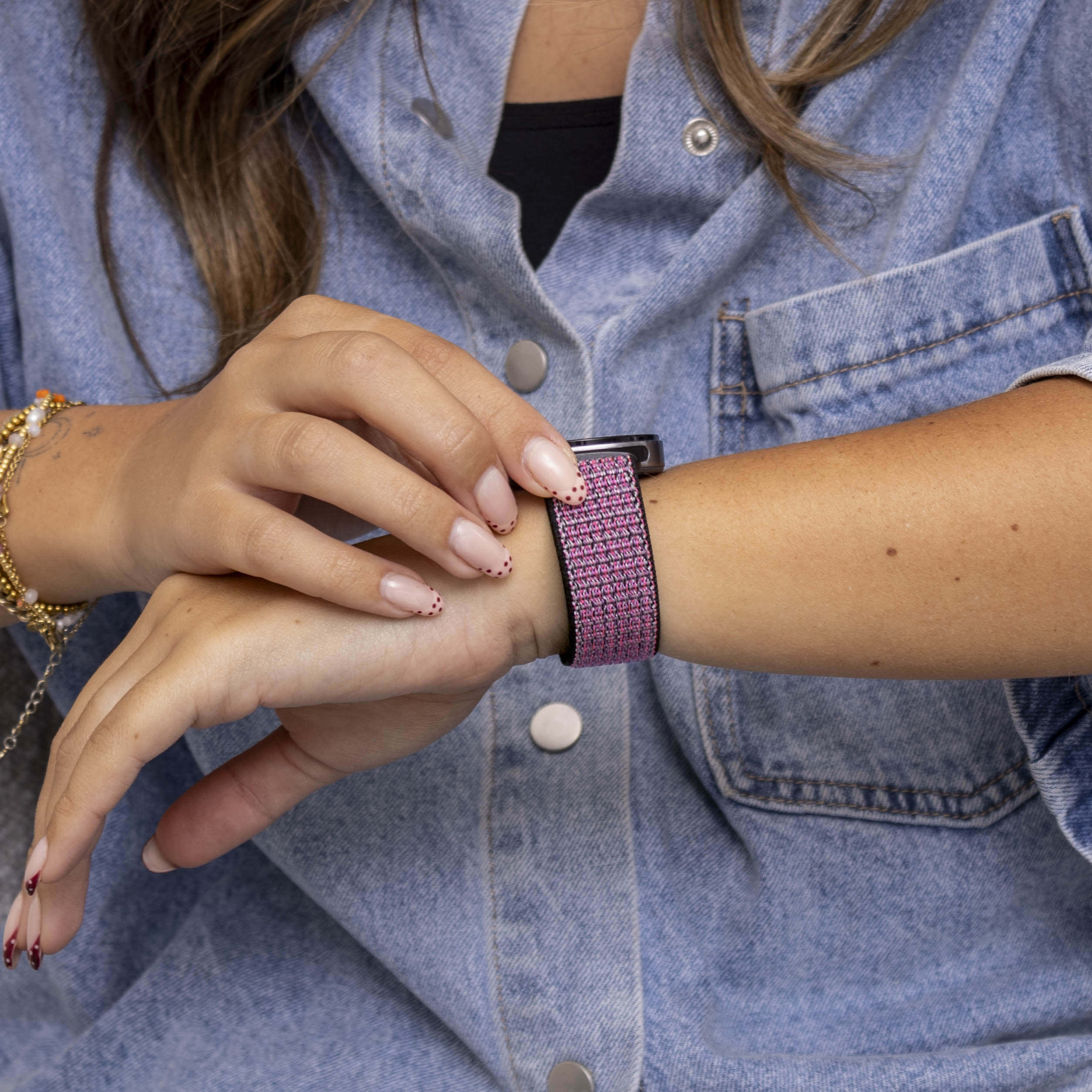 Samsung Galaxy Watch 8 - 40mm Nylon Strap (True Berry)