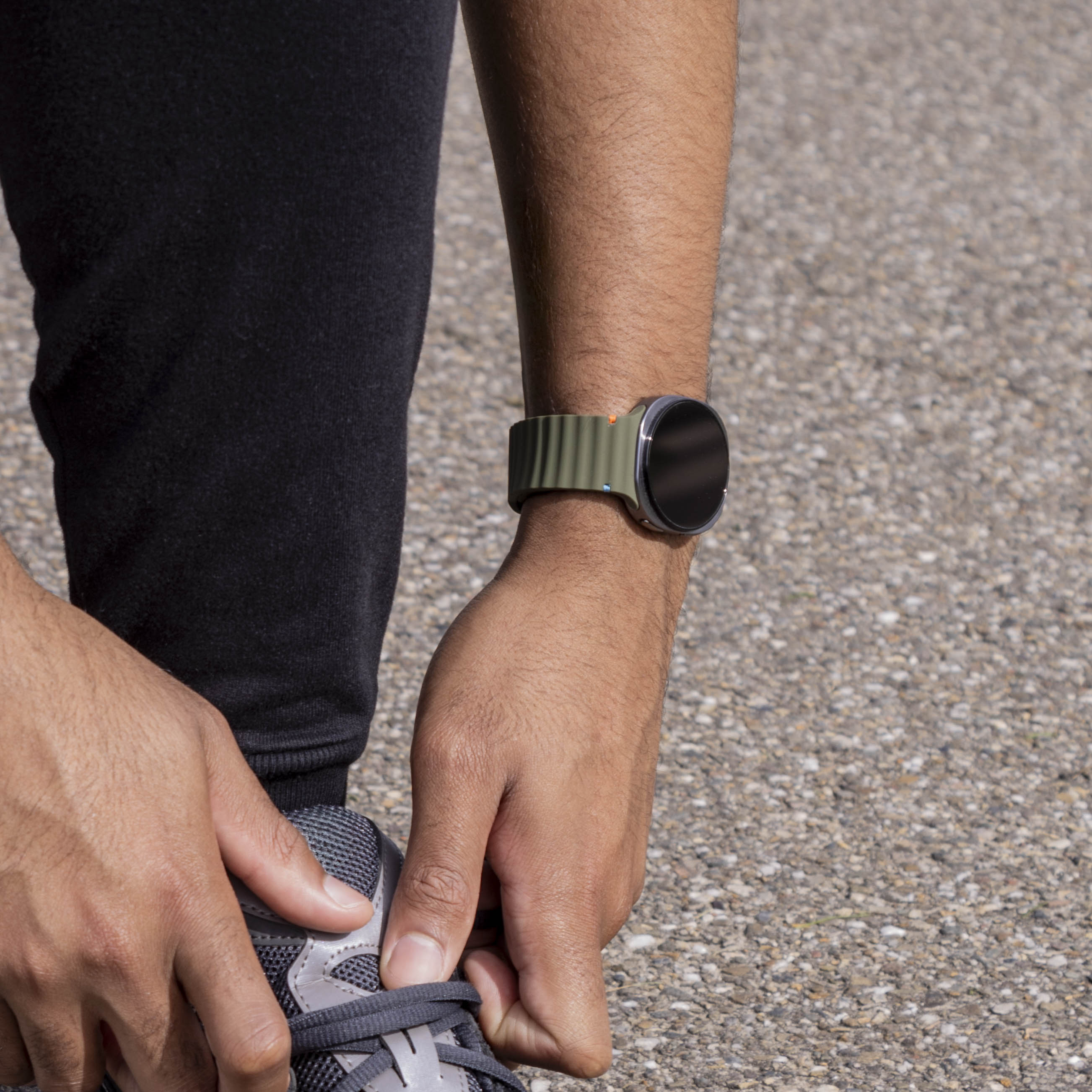 Samsung Galaxy Watch 8 - 40mm Wave Silicone Strap (Army Green)