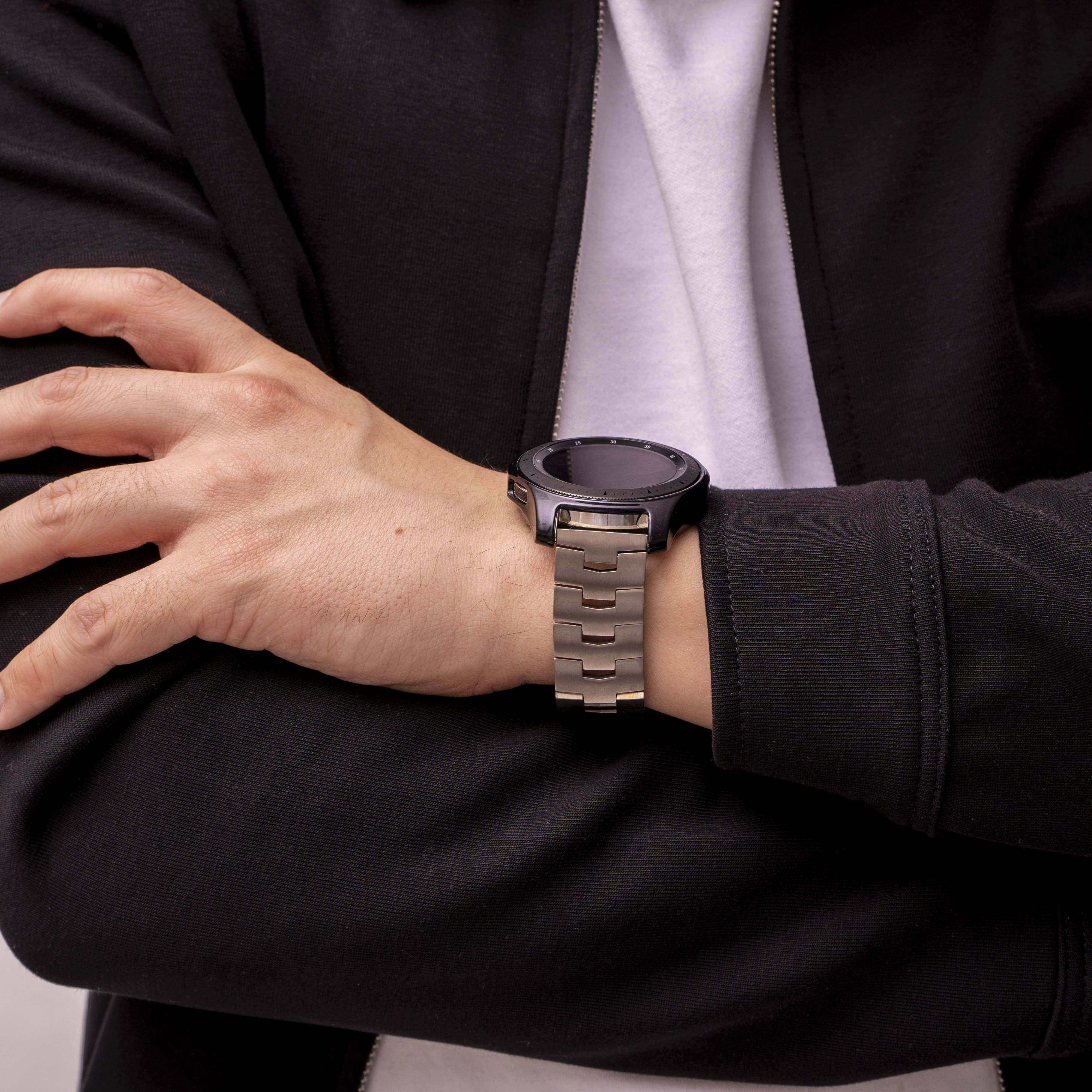 OnePlus Watch Titanium Grain Strap (Flat Clasp) (Silver)