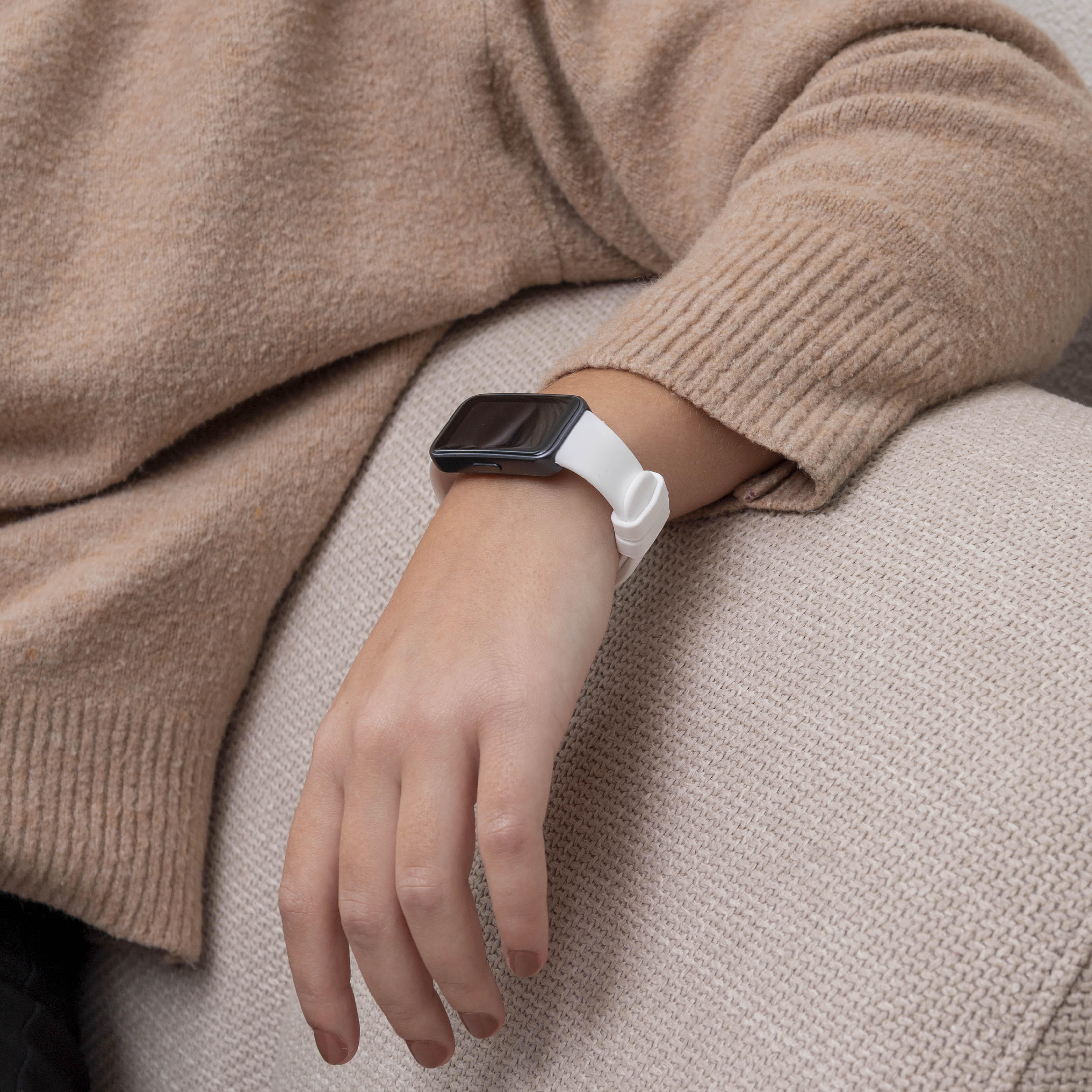 Huawei Band 9 Silicone Classic Strap (White)