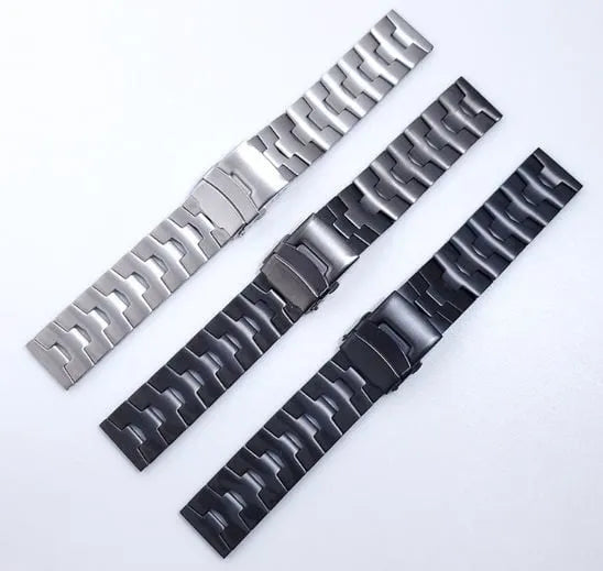 Titanium Grain Strap, black, laid flat, joined, direct top view