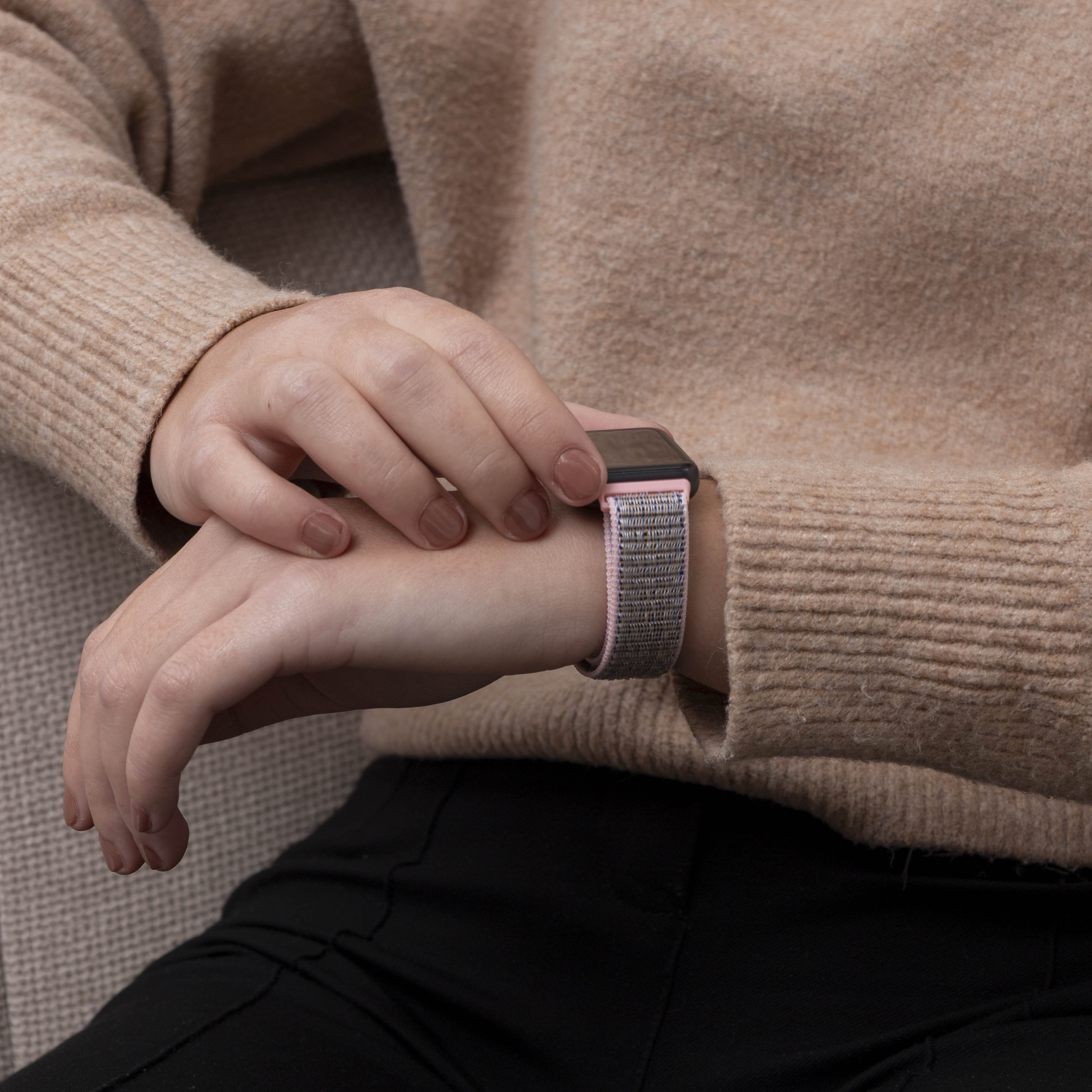 Huawei Band 9 Nylon Strap (Pink)