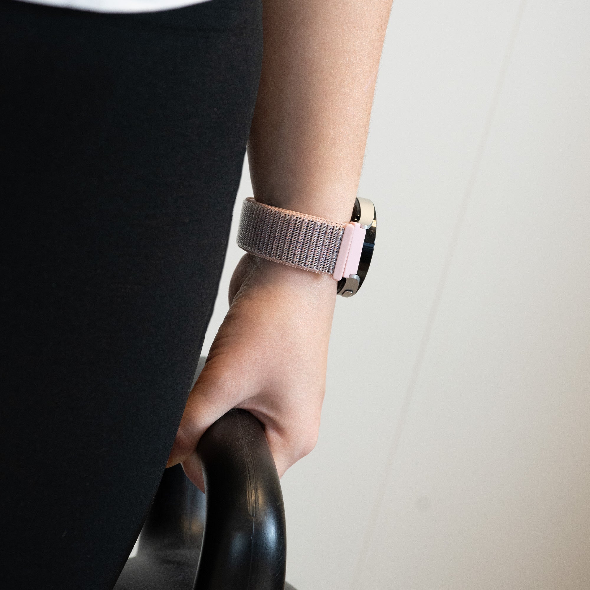 Bandz Garmin Vivomove Trend Nylon Loop Strap (Pink)