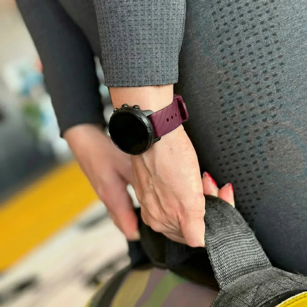 Suunto 9 (Baro) Silicone Strap (Burgundy)