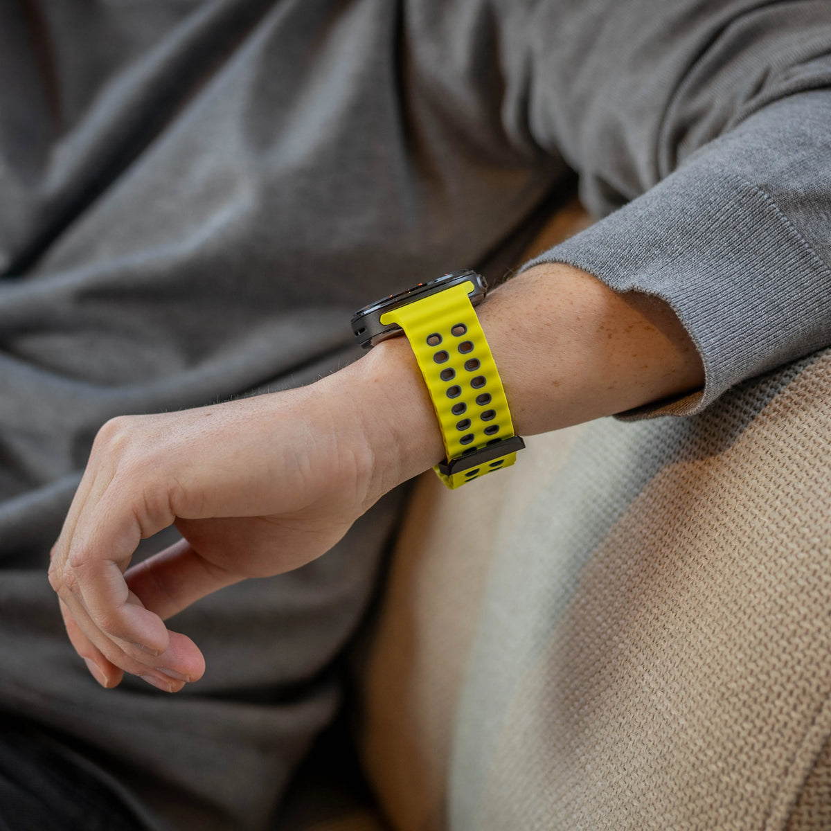 Wave Silicone Strap Duo, lime/dark grey, lifestyle photo