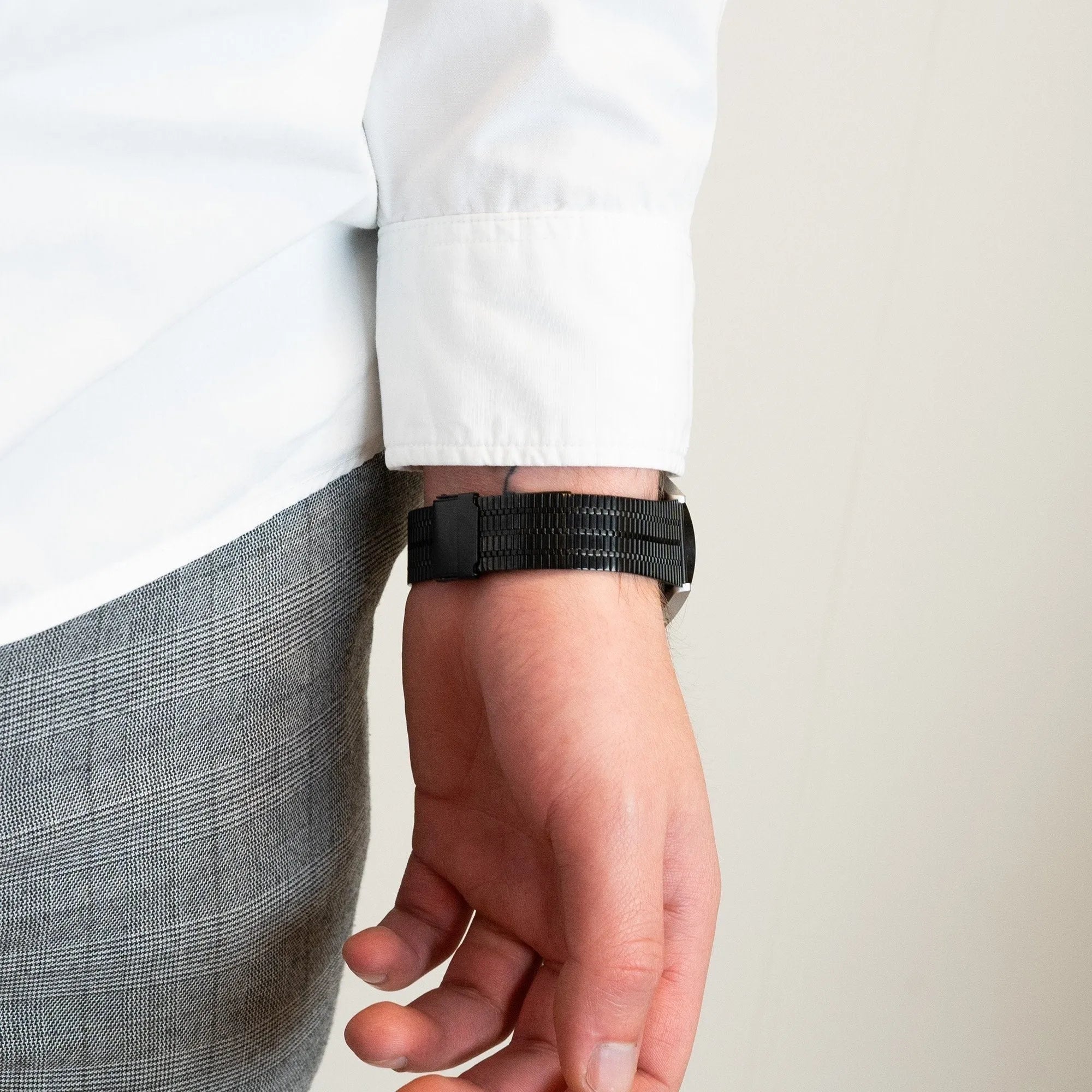Bandz Coros Apex 46mm Adjustable Steel Strap (Black)