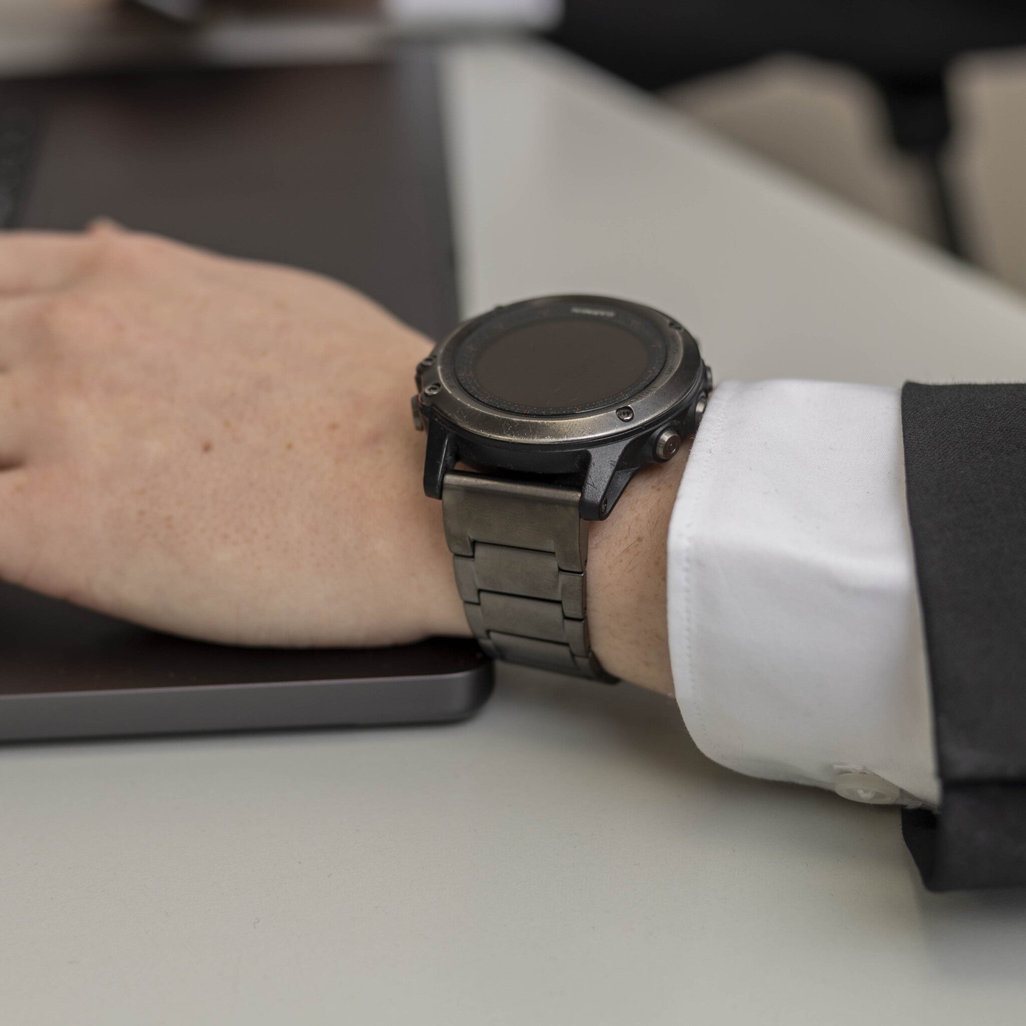 Garmin D2 Mach 2 - 47mm Magnetic Titanium Strap (Graphite)