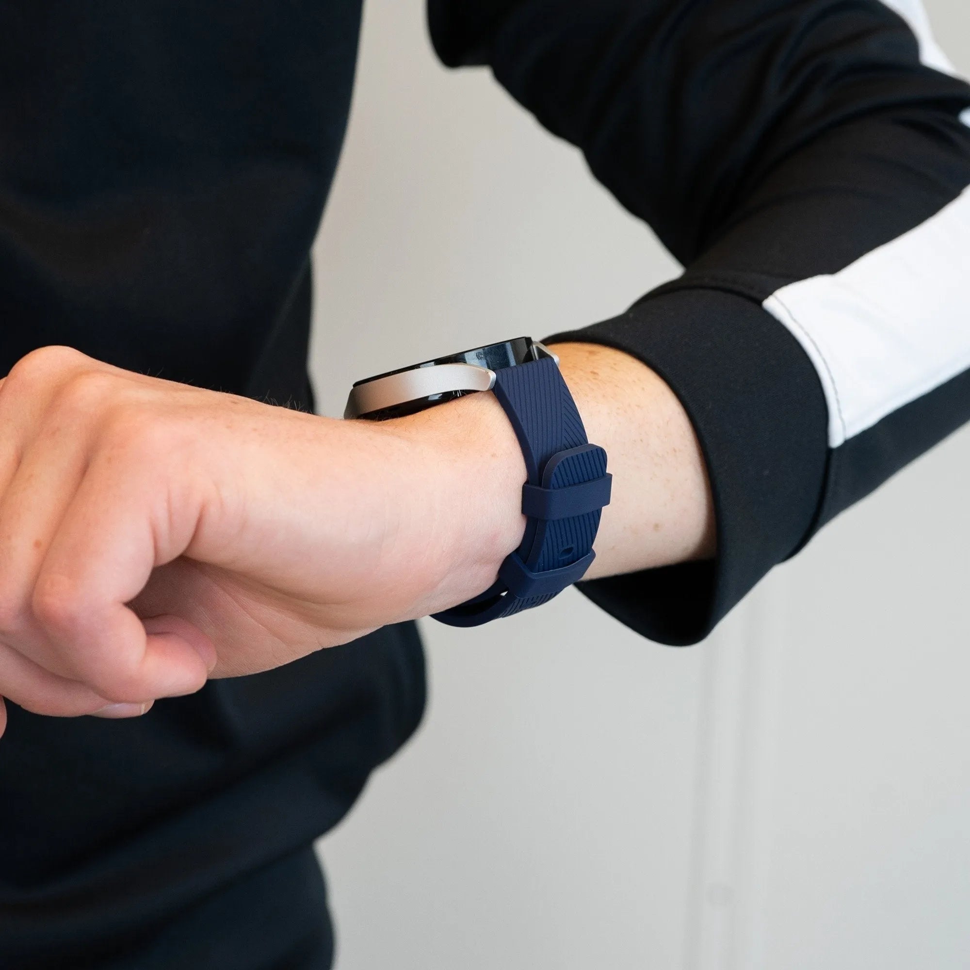 Bandz Oppo Watch X2 Silicone Strap 'Deluxe' (Dark Blue)