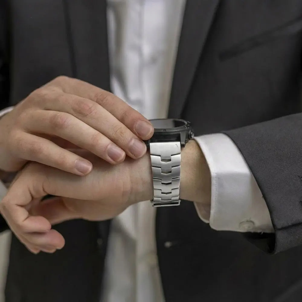 Garmin MARQ Titanium Strap (Silver)