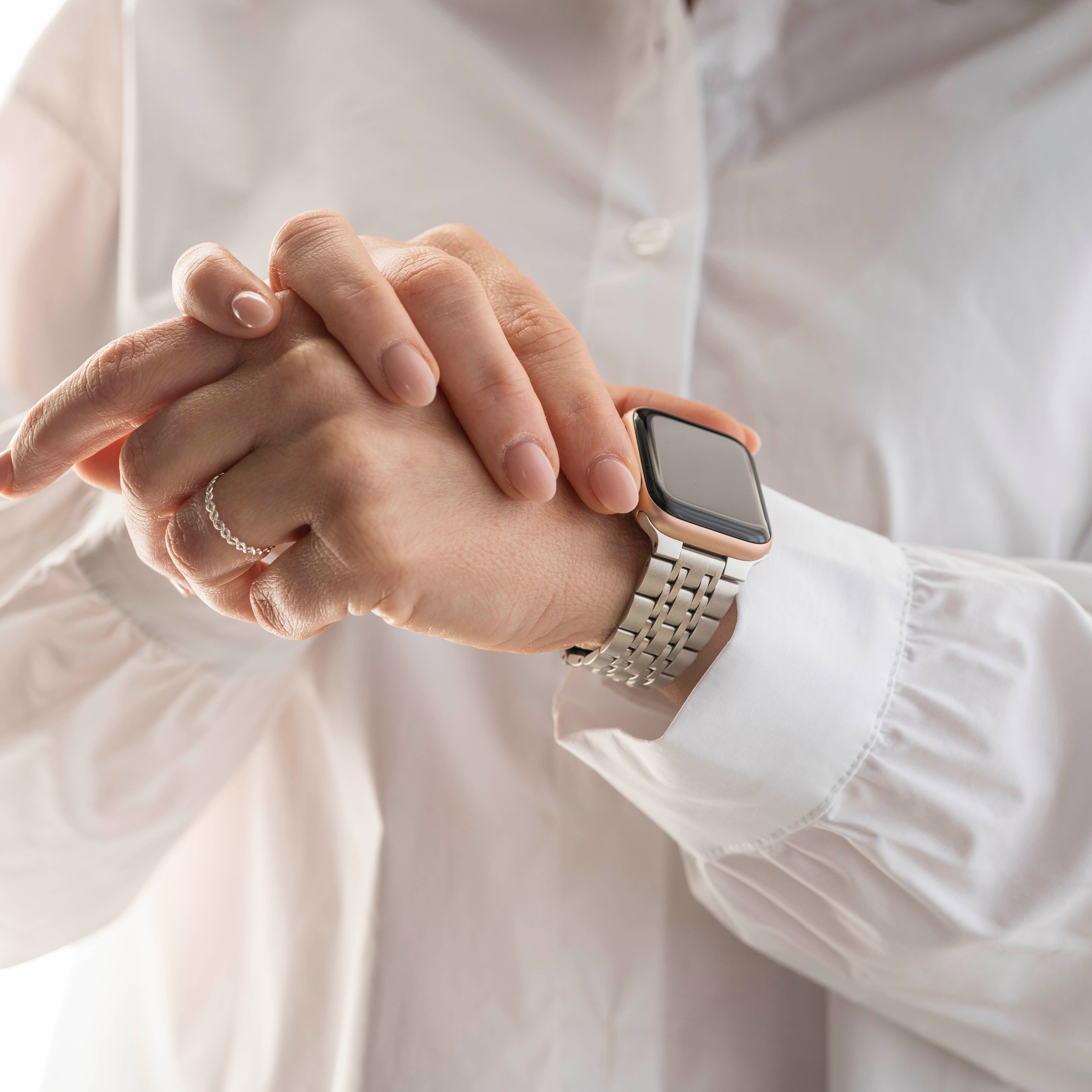 Apple Watch Luxury Steel Chain Strap (Starlight)