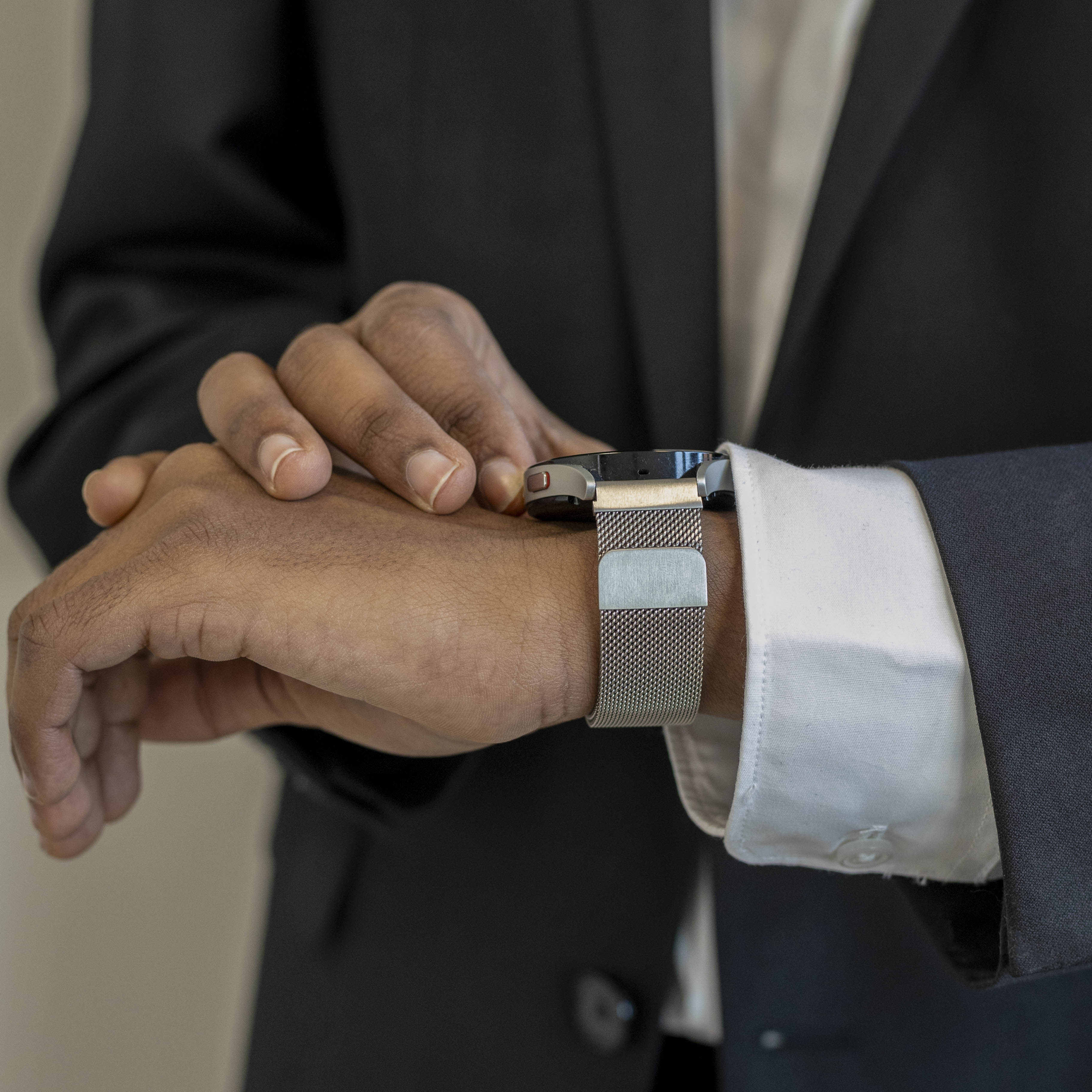 Huawei Watch 4 (Pro) Milanese Strap (Titanium)