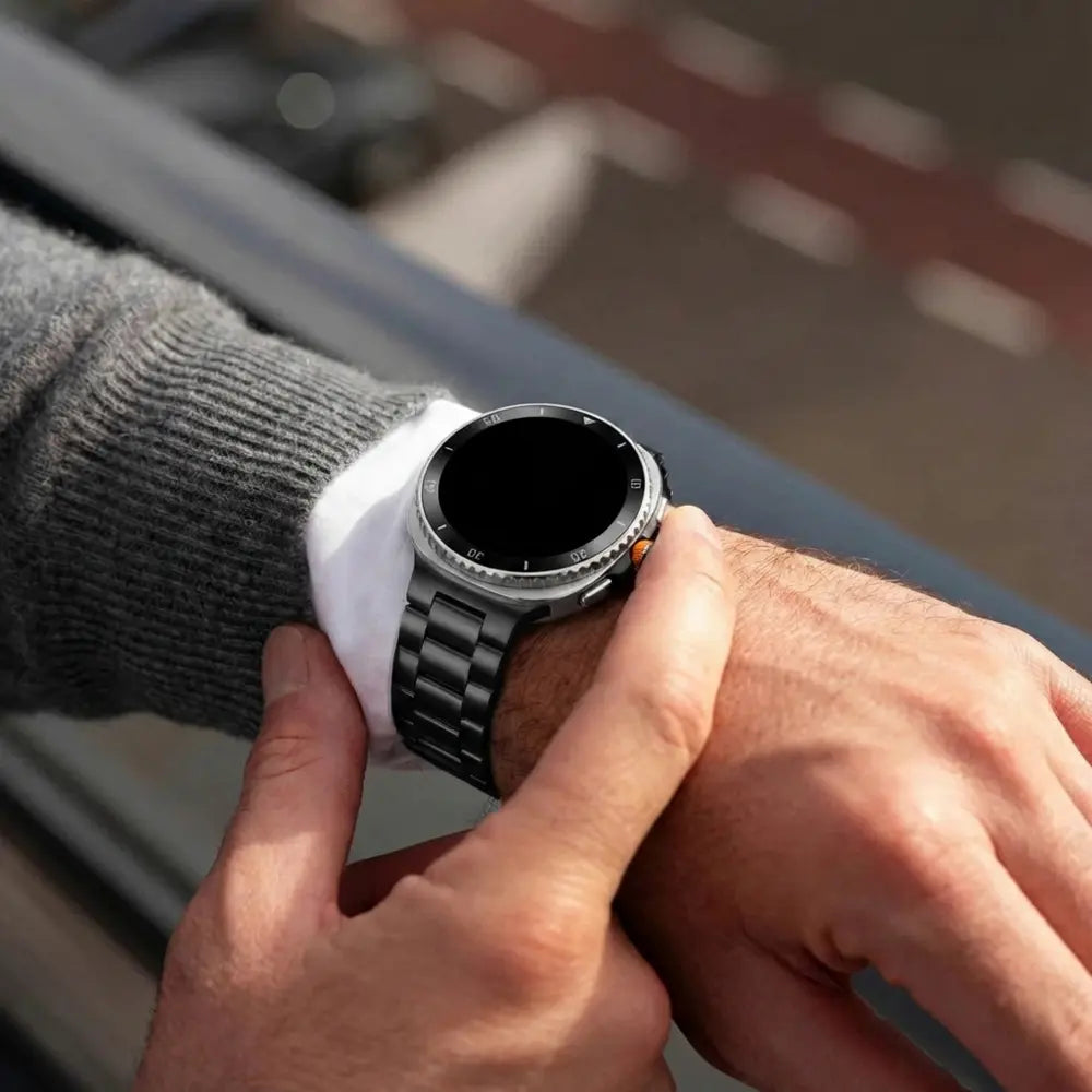 Samsung Galaxy Watch 8 - 44mm Steel Strap (Black)