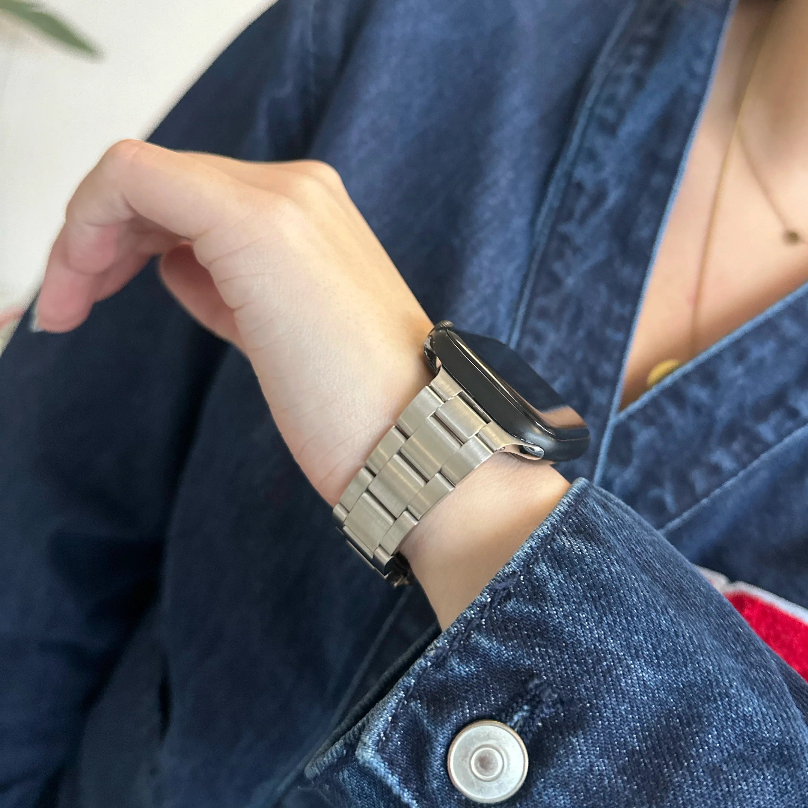 xoxo Wildhearts Apple Watch Slender Steel Strap (Starlight)