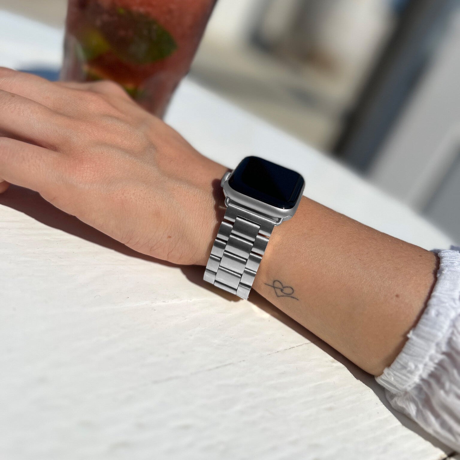 aw-stalen-band-sfeerfoto-zilver