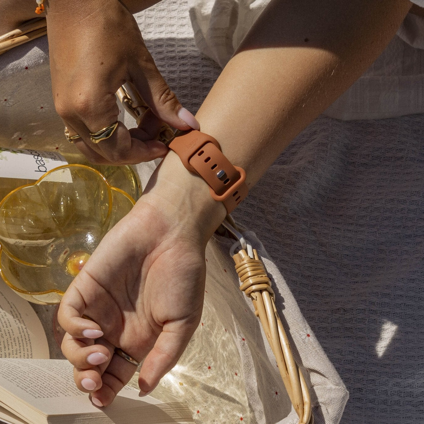 xoxo Wildhearts Apple Watch Silicone Strap (Brown)