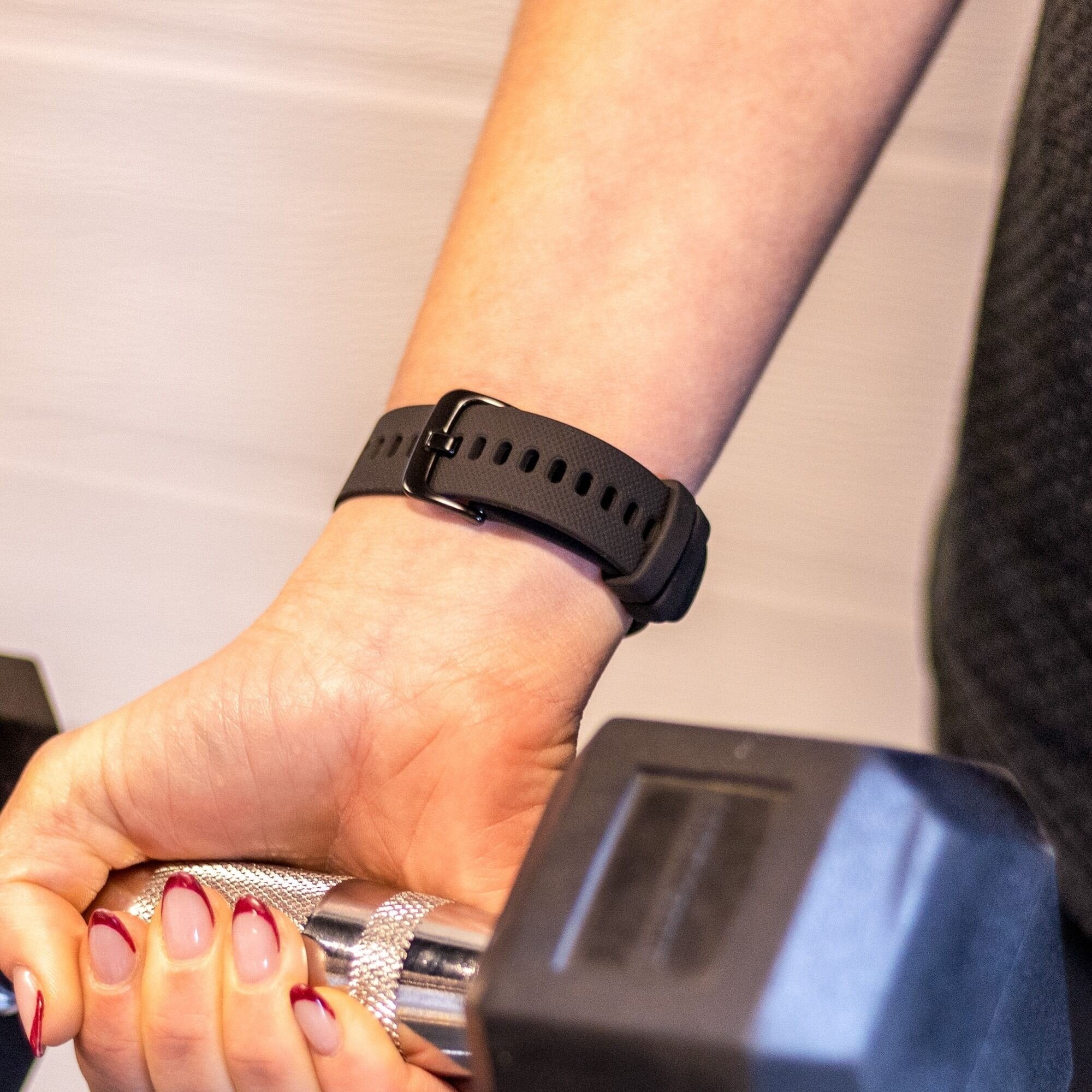 Watch Strap 18mm Silicone - Quick Release (Black)