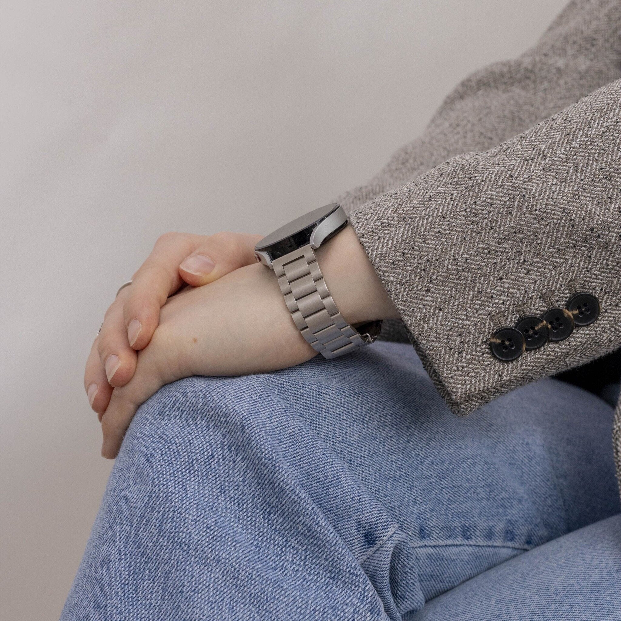 Samsung Galaxy Watch 6 - 40mm Steel Strap (Starlight)