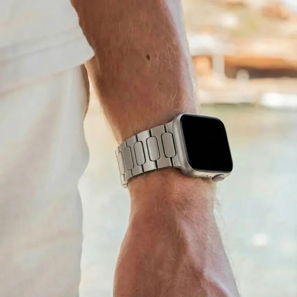 Apple Watch Bullet titanium band (titanium)