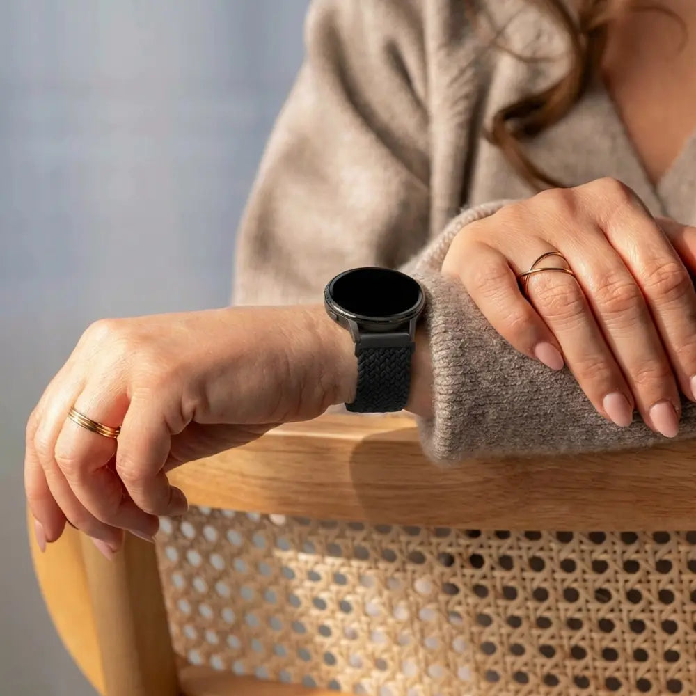 Bandz Garmin Forerunner 255s Braided Strap 'Parachute' (Black)