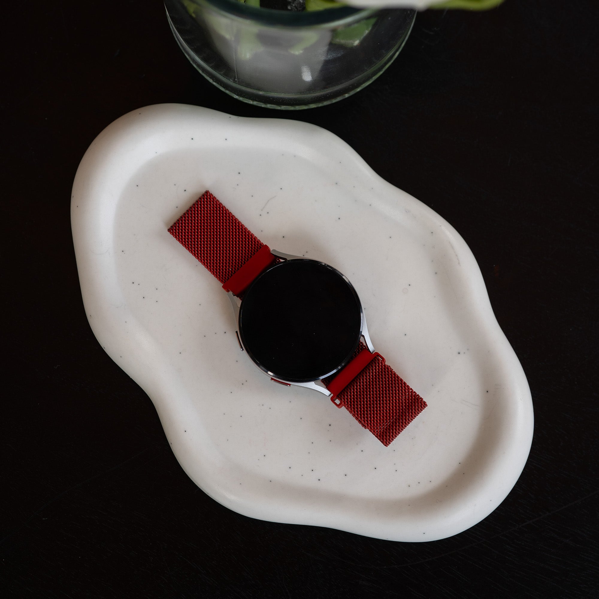 Samsung Galaxy Watch 4 Classic 42mm Milanese Strap (Red)