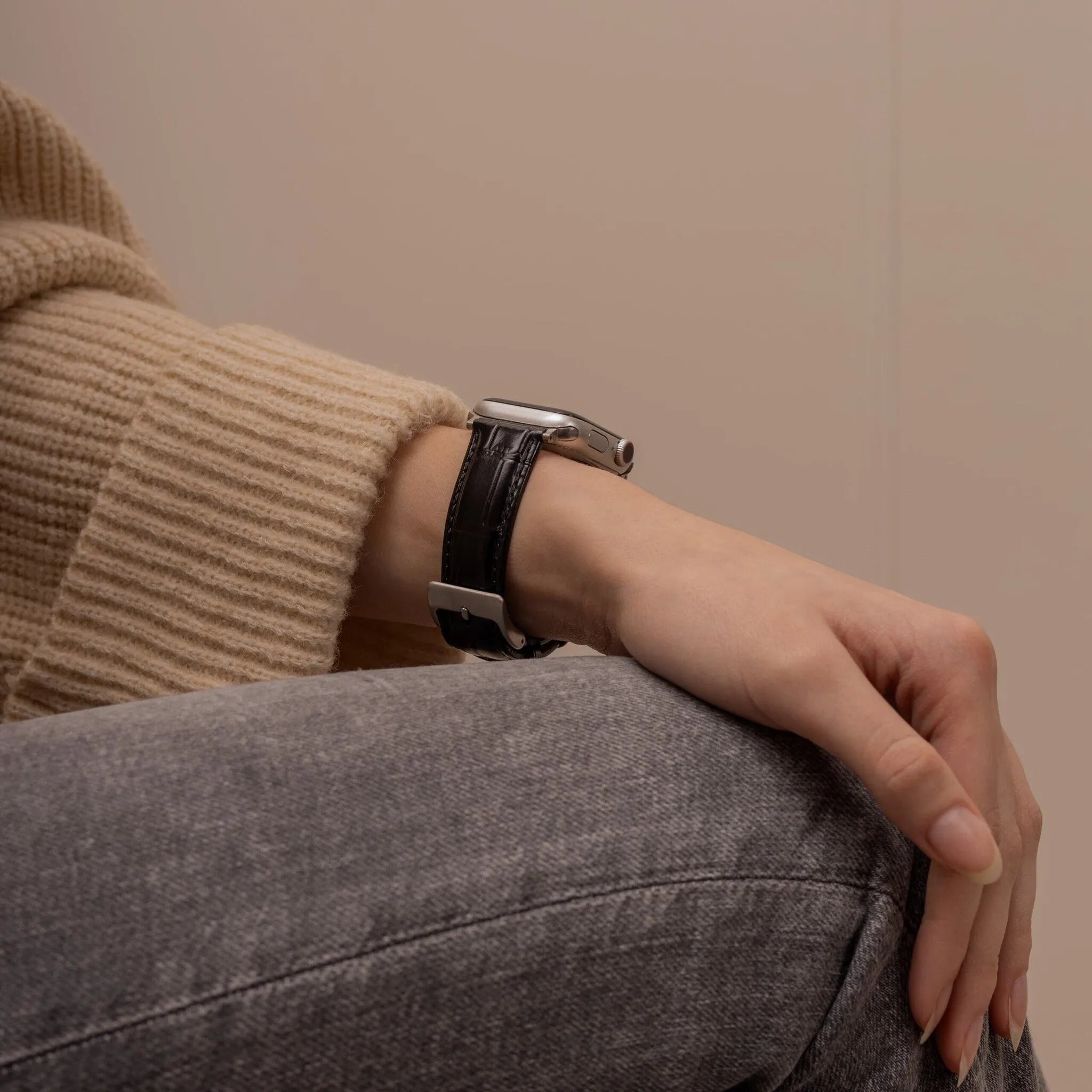 Apple Watch Leather Strap Crocodile Grain (Black)