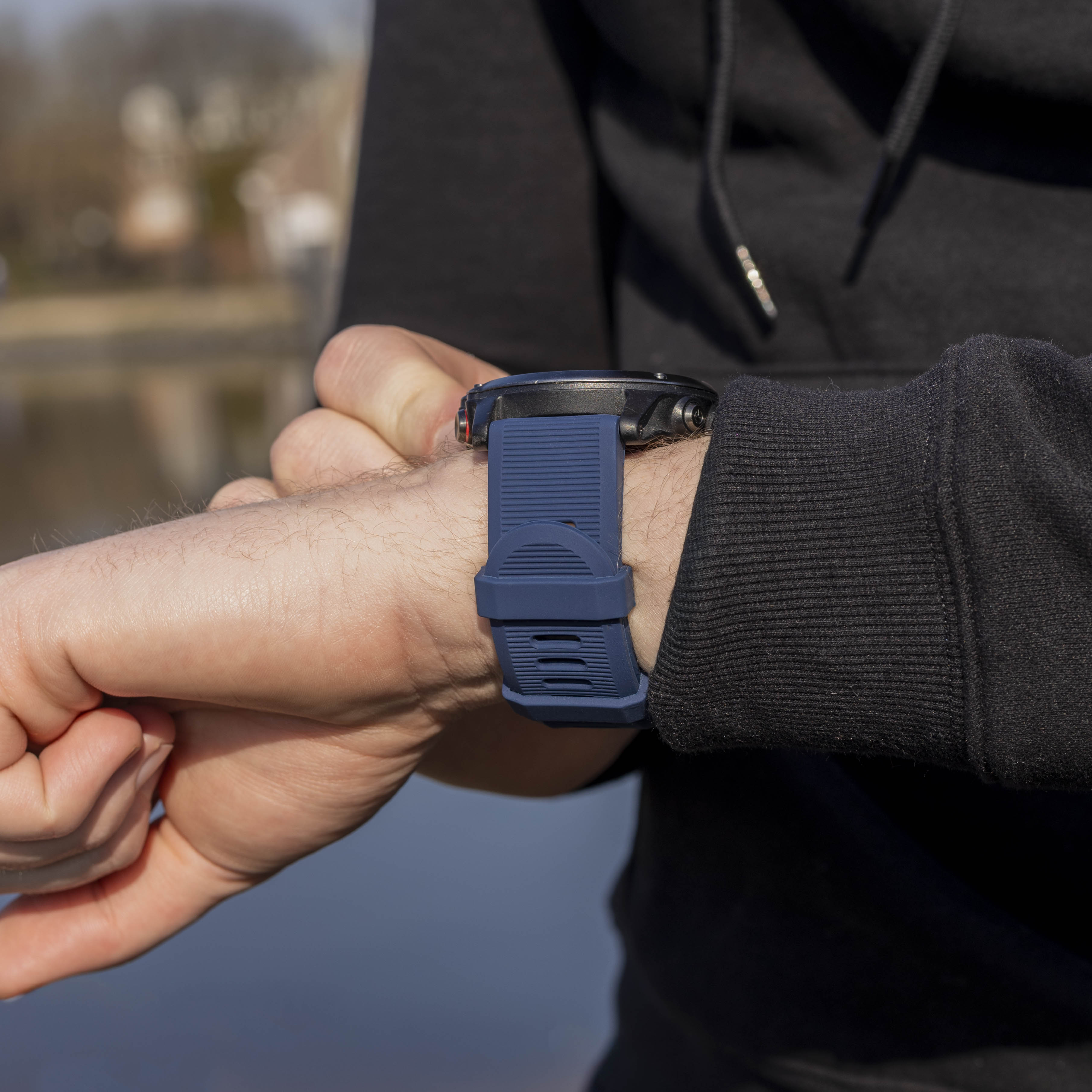 Garmin Quatix 3 / 6x / 7x Solar Silicone Strap (Dark Blue)